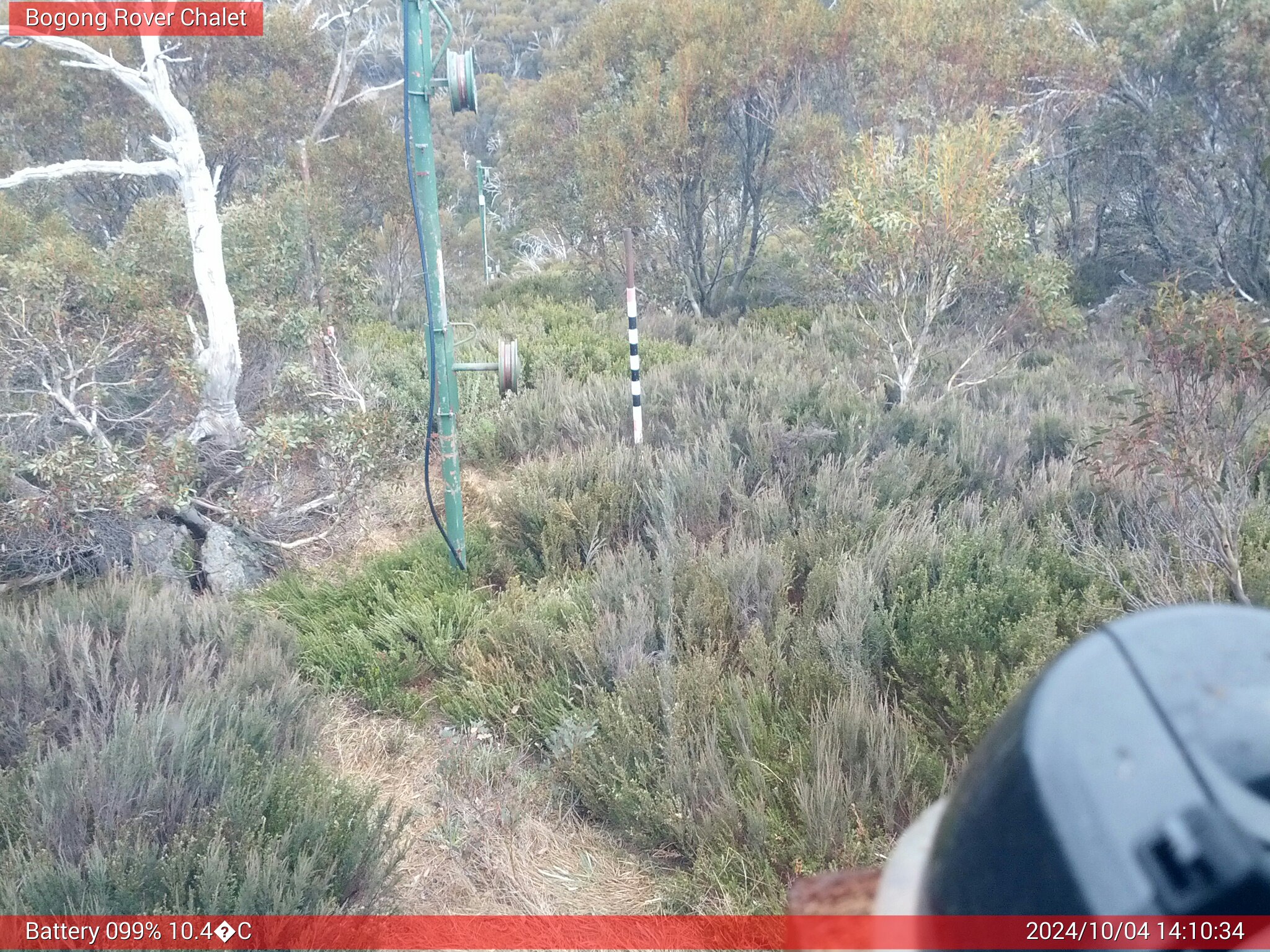 Bogong Web Cam 2:10pm Friday 4th of October 2024