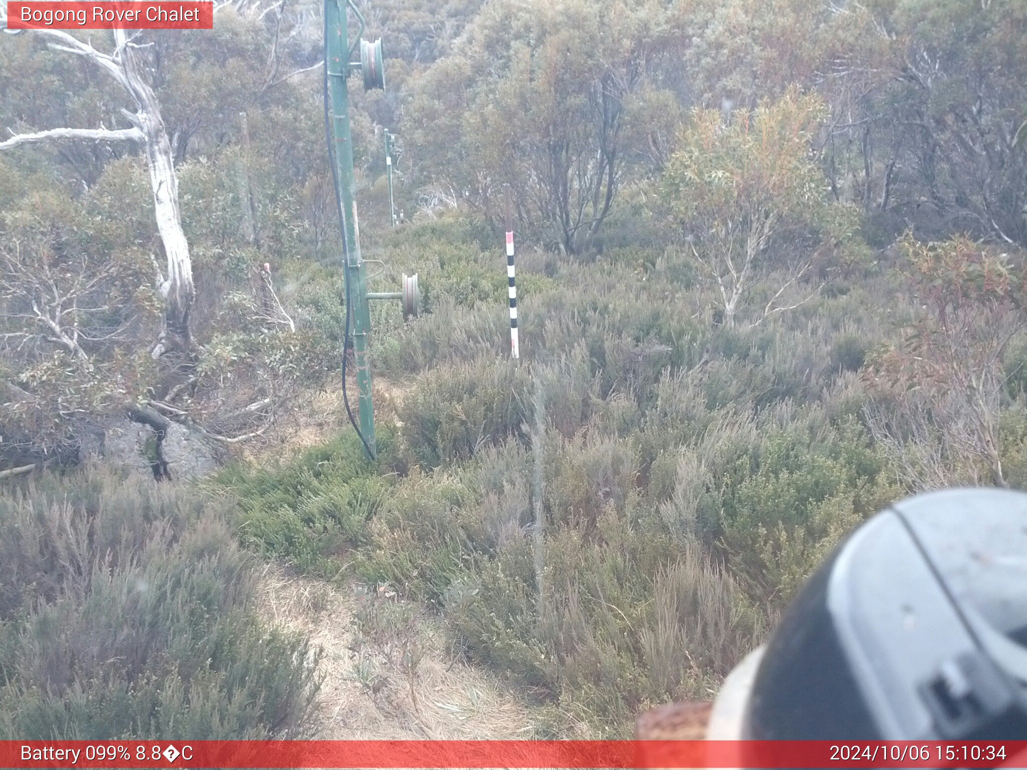 Bogong Web Cam 3:10pm Sunday 6th of October 2024