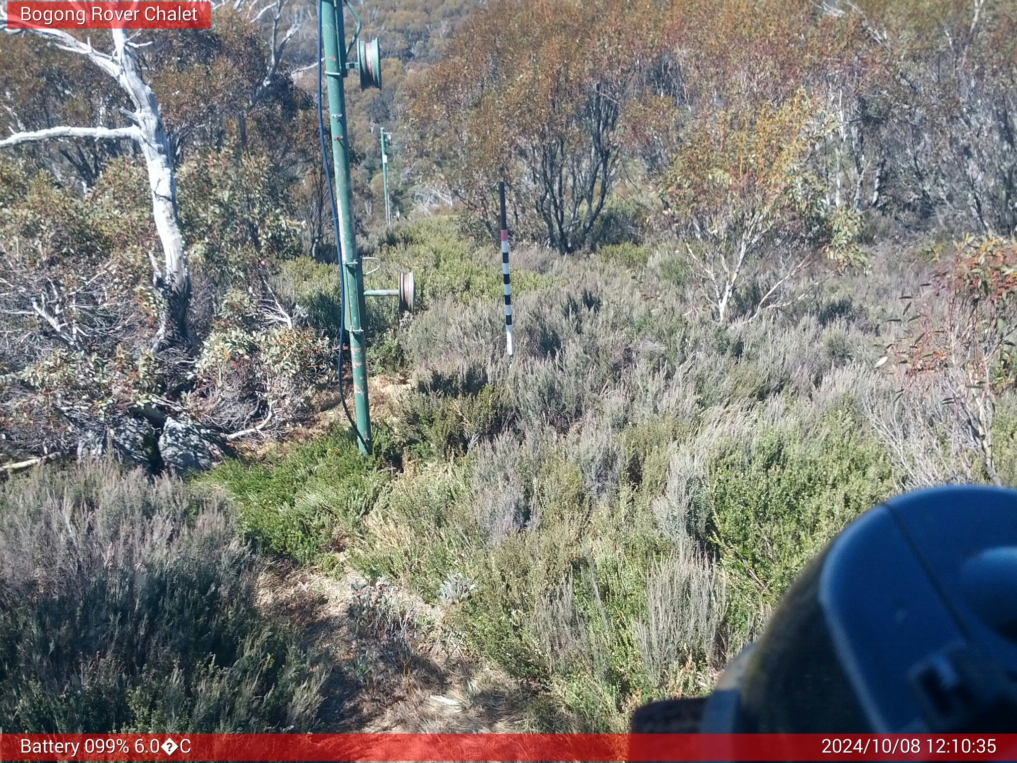 Bogong Web Cam 12:10pm Tuesday 8th of October 2024