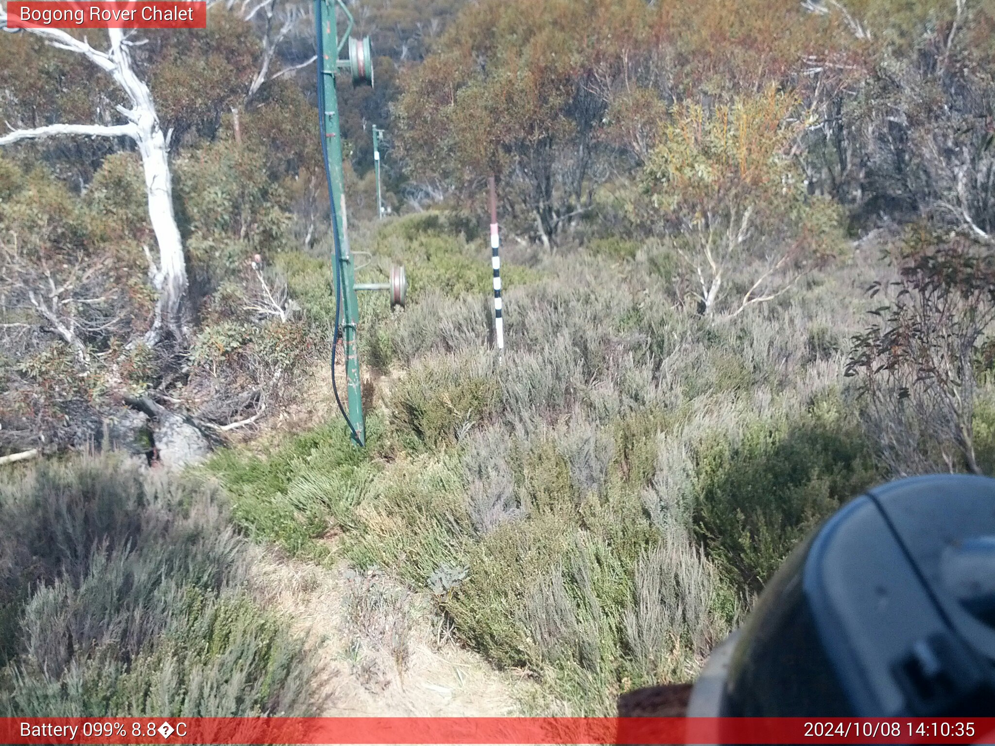 Bogong Web Cam 2:10pm Tuesday 8th of October 2024