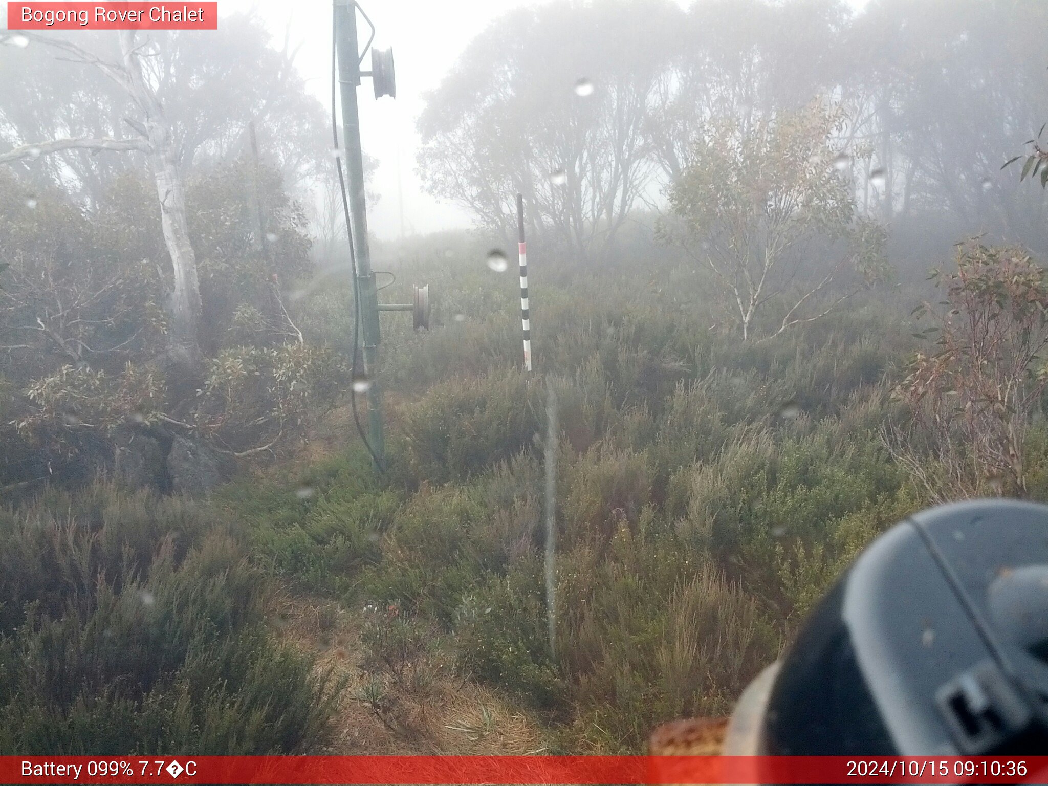 Bogong Web Cam 9:10am Tuesday 15th of October 2024