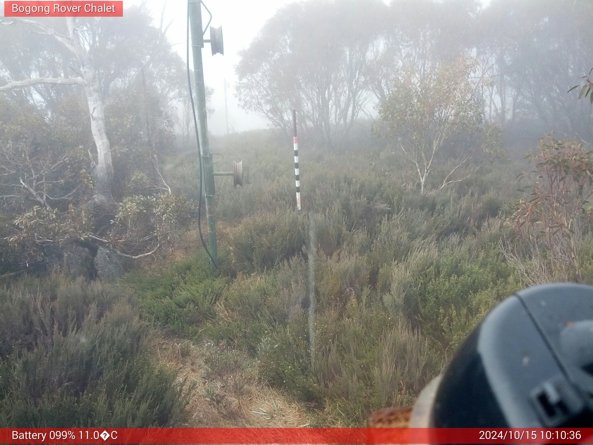 Bogong Web Cam 10:10am Tuesday 15th of October 2024