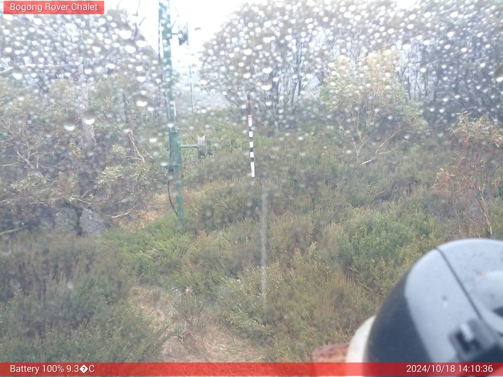 Bogong Web Cam 2:10pm Friday 18th of October 2024