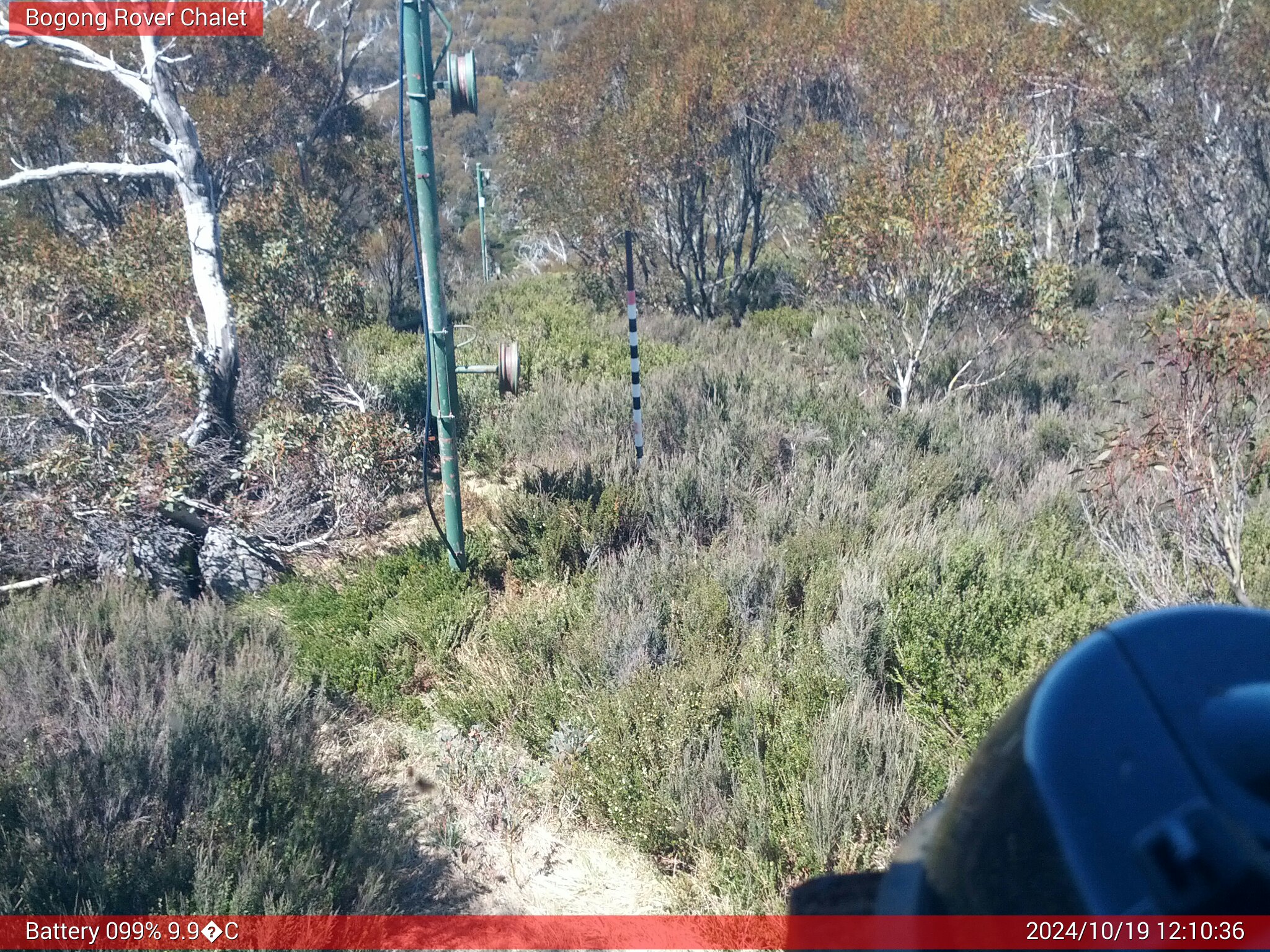 Bogong Web Cam 12:10pm Saturday 19th of October 2024