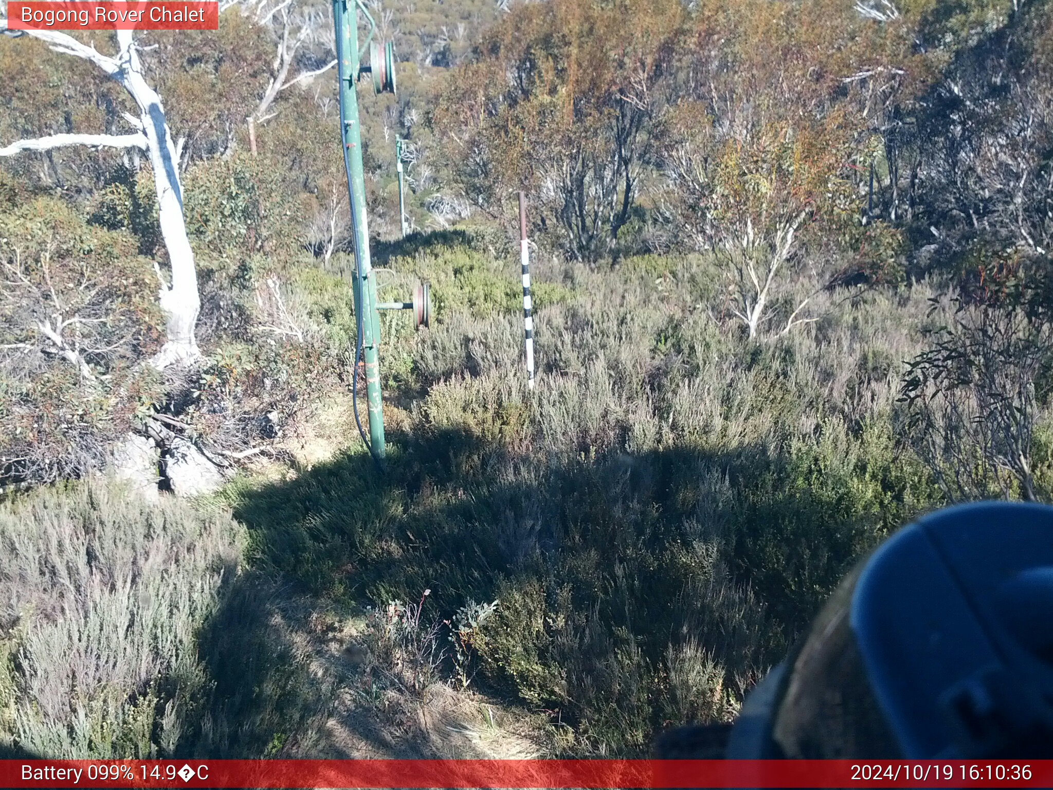 Bogong Web Cam 4:10pm Saturday 19th of October 2024