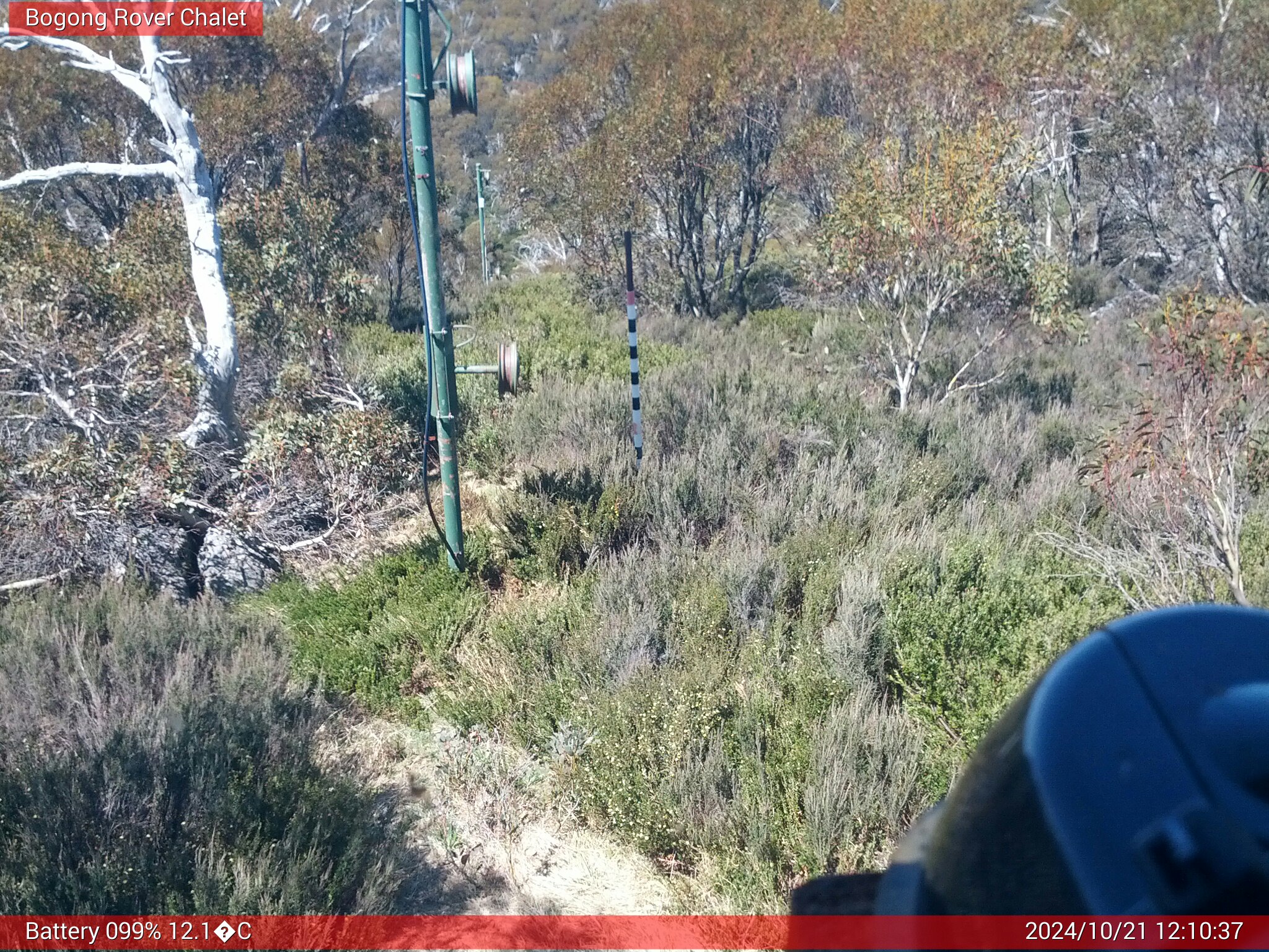 Bogong Web Cam 12:10pm Monday 21st of October 2024