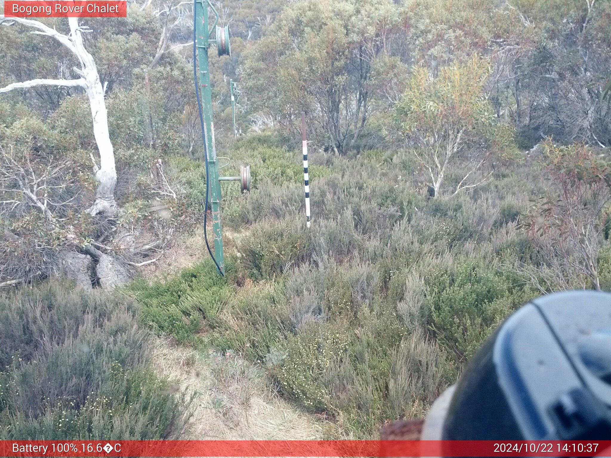 Bogong Web Cam 2:10pm Tuesday 22nd of October 2024