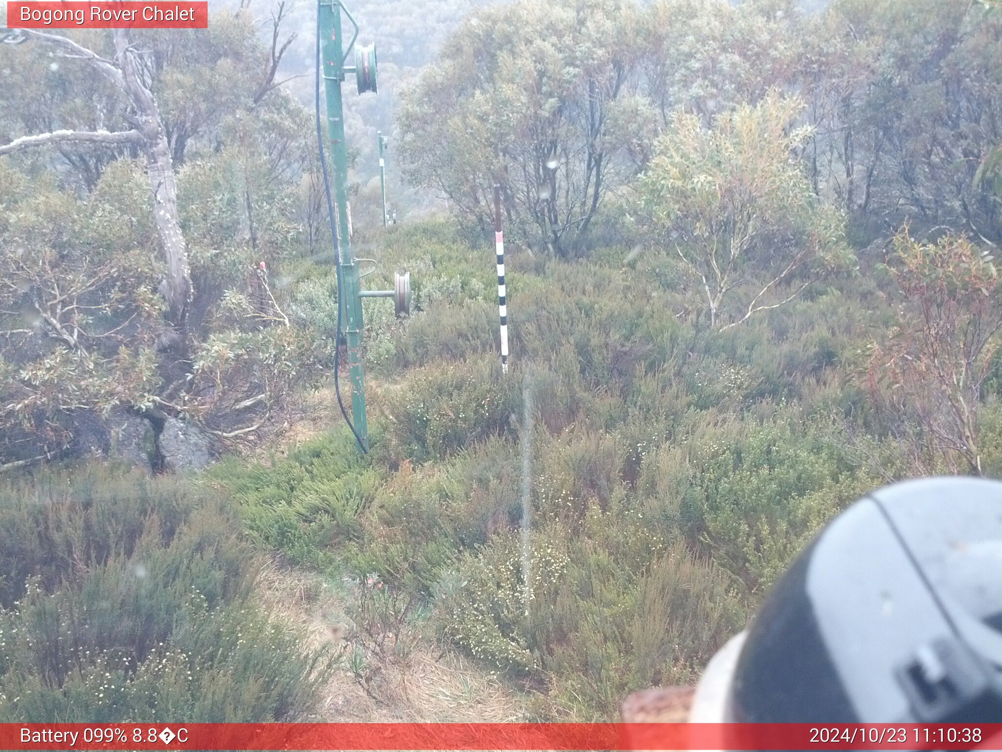 Bogong Web Cam 11:10am Wednesday 23rd of October 2024