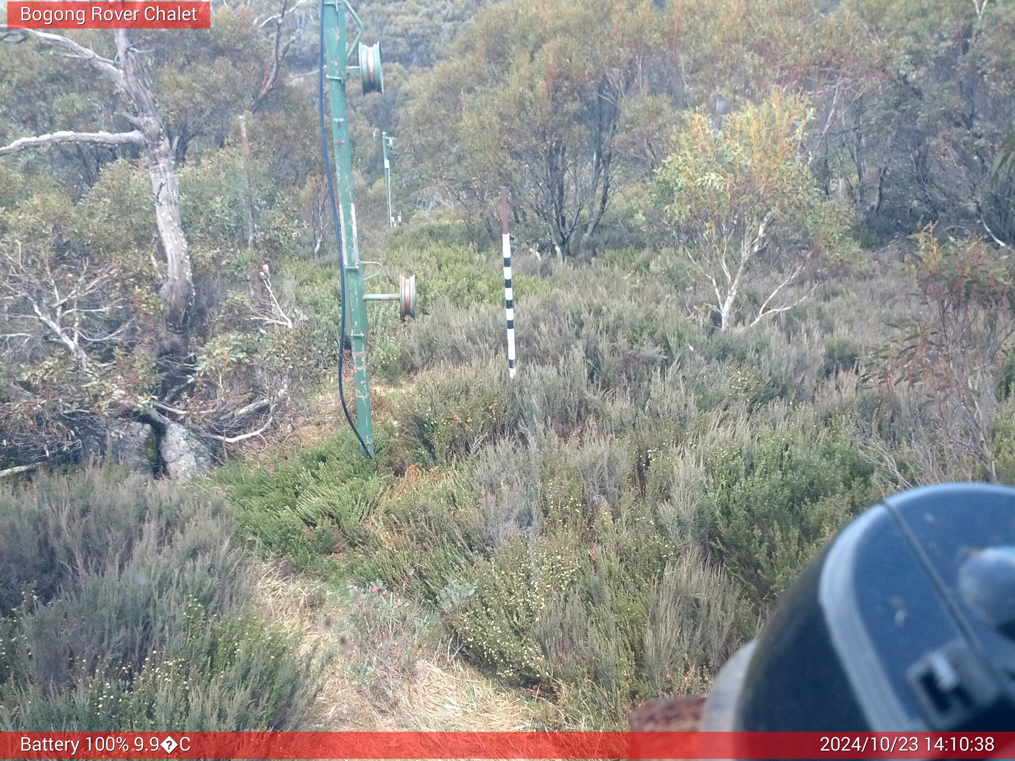 Bogong Web Cam 2:10pm Wednesday 23rd of October 2024