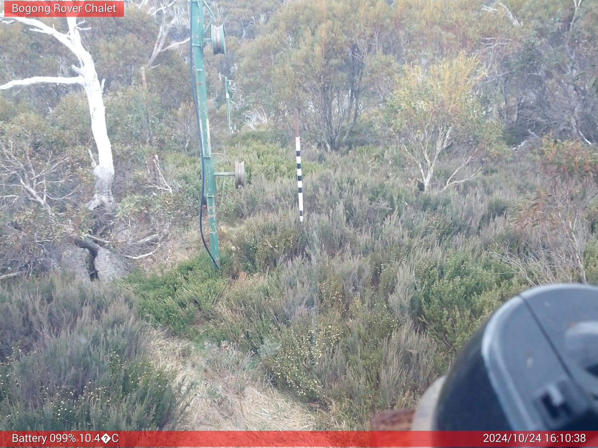 Bogong Web Cam 4:10pm Thursday 24th of October 2024