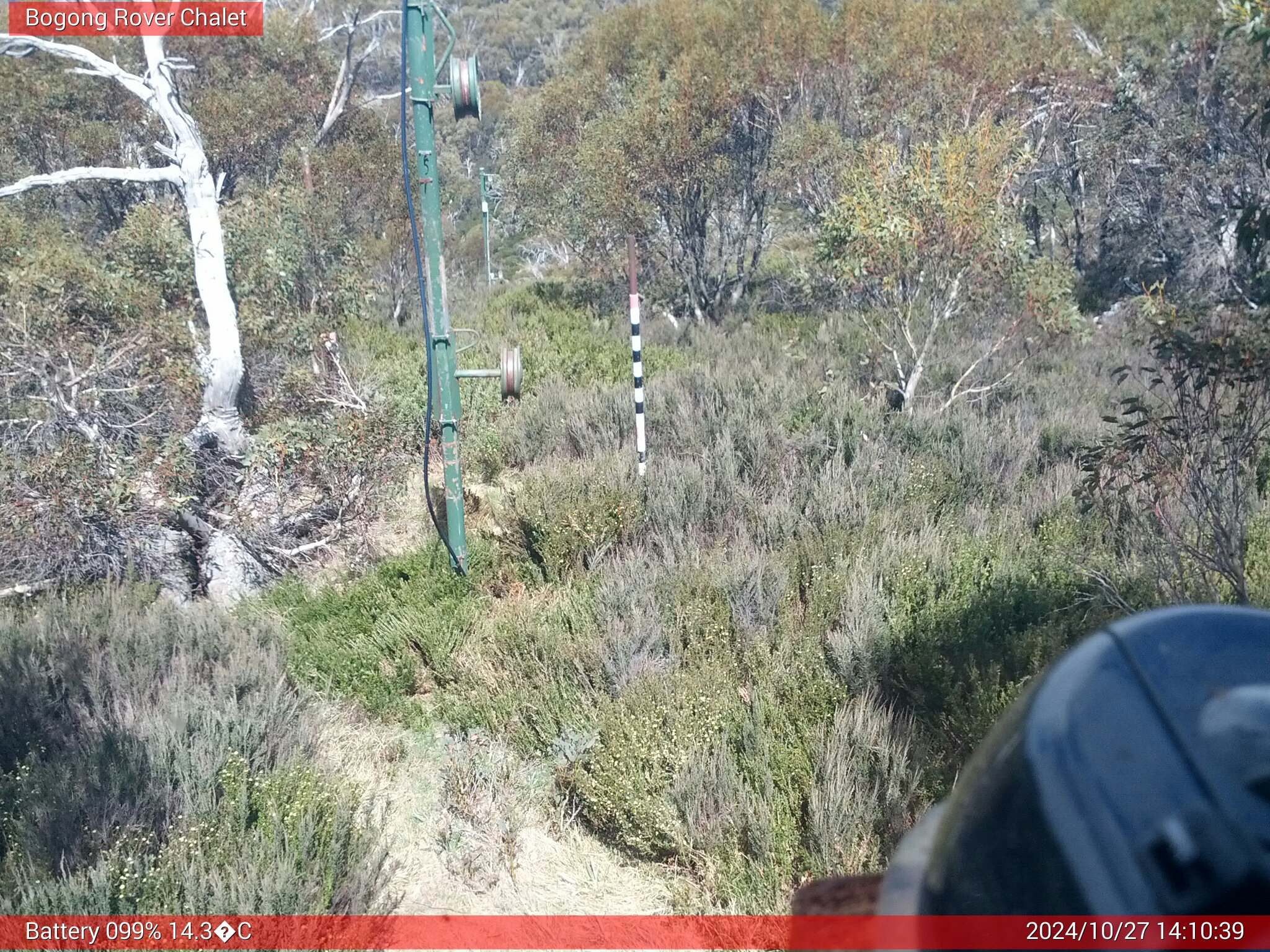 Bogong Web Cam 2:10pm Sunday 27th of October 2024