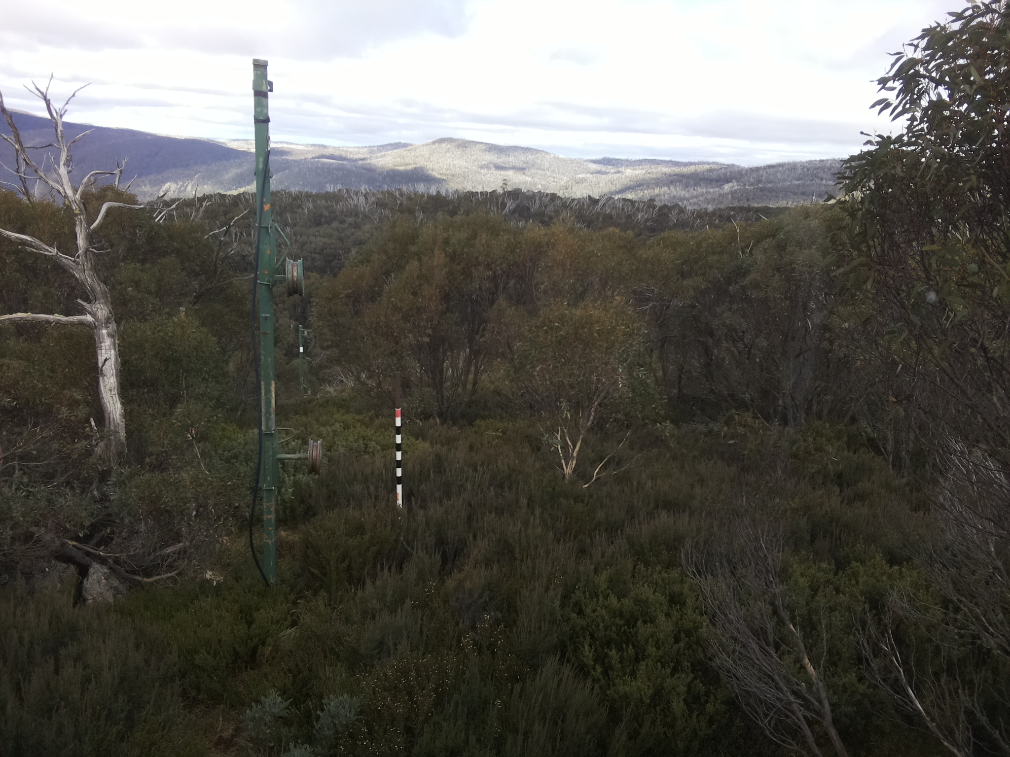 Bogong Web Cam 2:20pm Thursday 1st of May 2025
