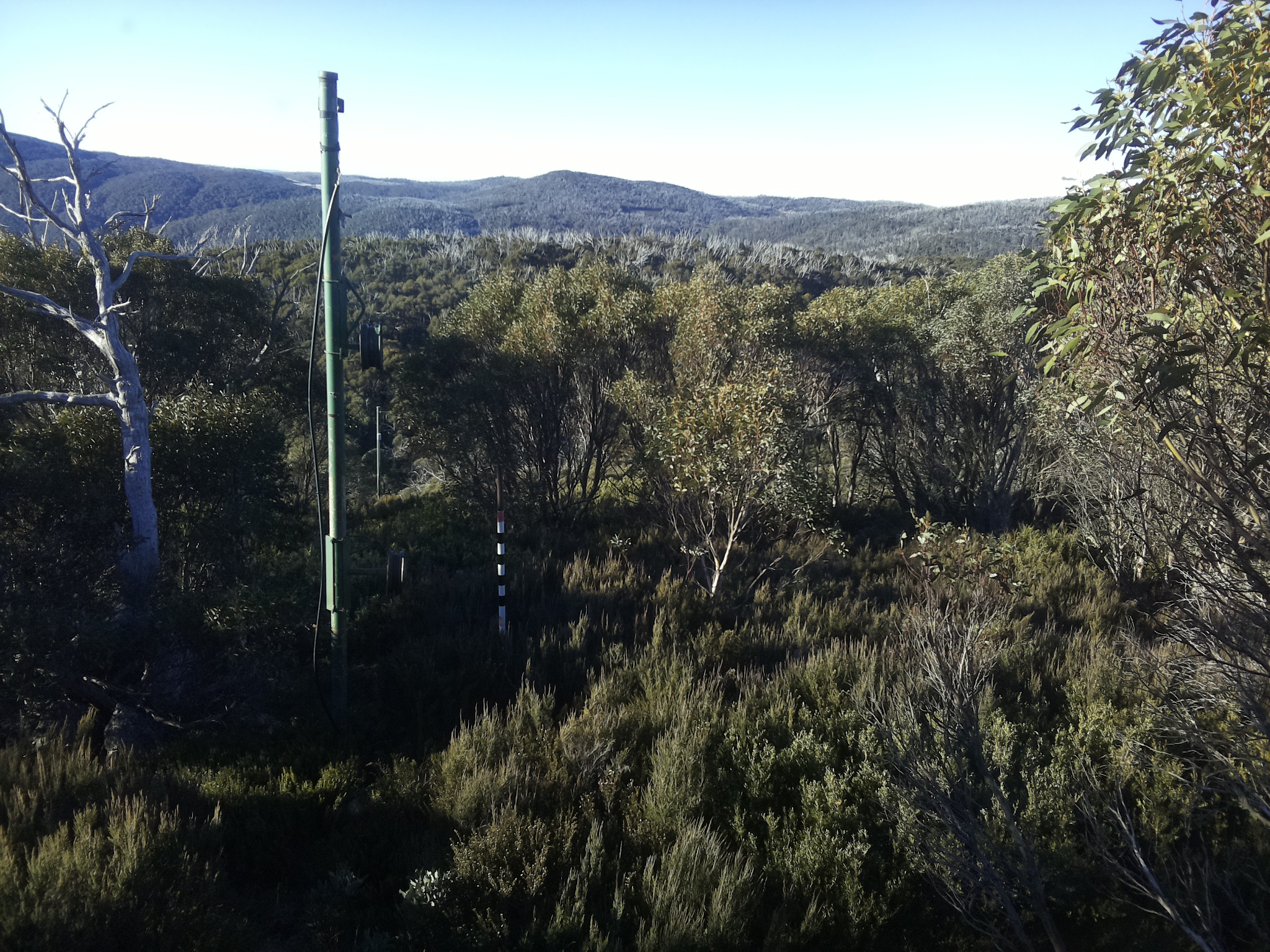 Bogong Web Cam 8:10am Friday 2nd of May 2025