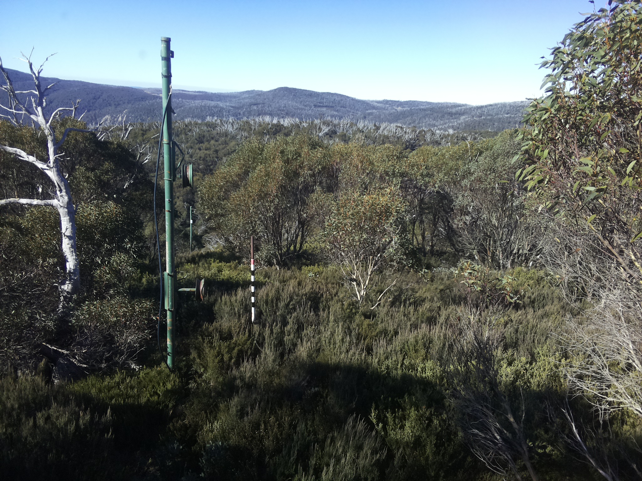 Bogong Web Cam 10:10am Friday 2nd of May 2025