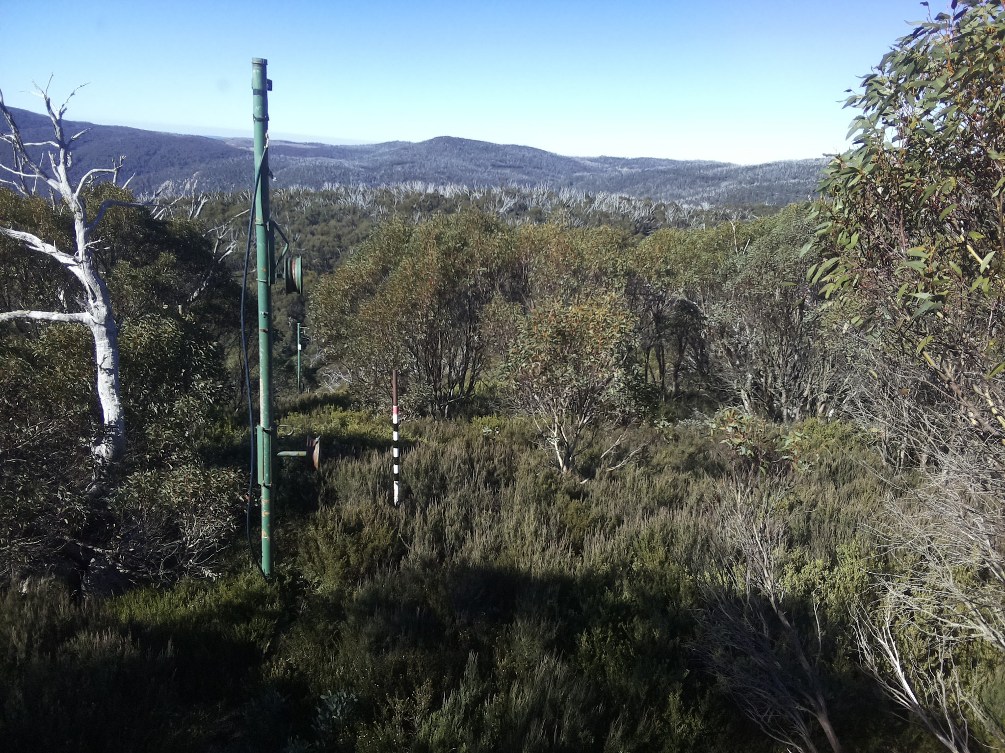 Bogong Web Cam 10:30am Friday 2nd of May 2025