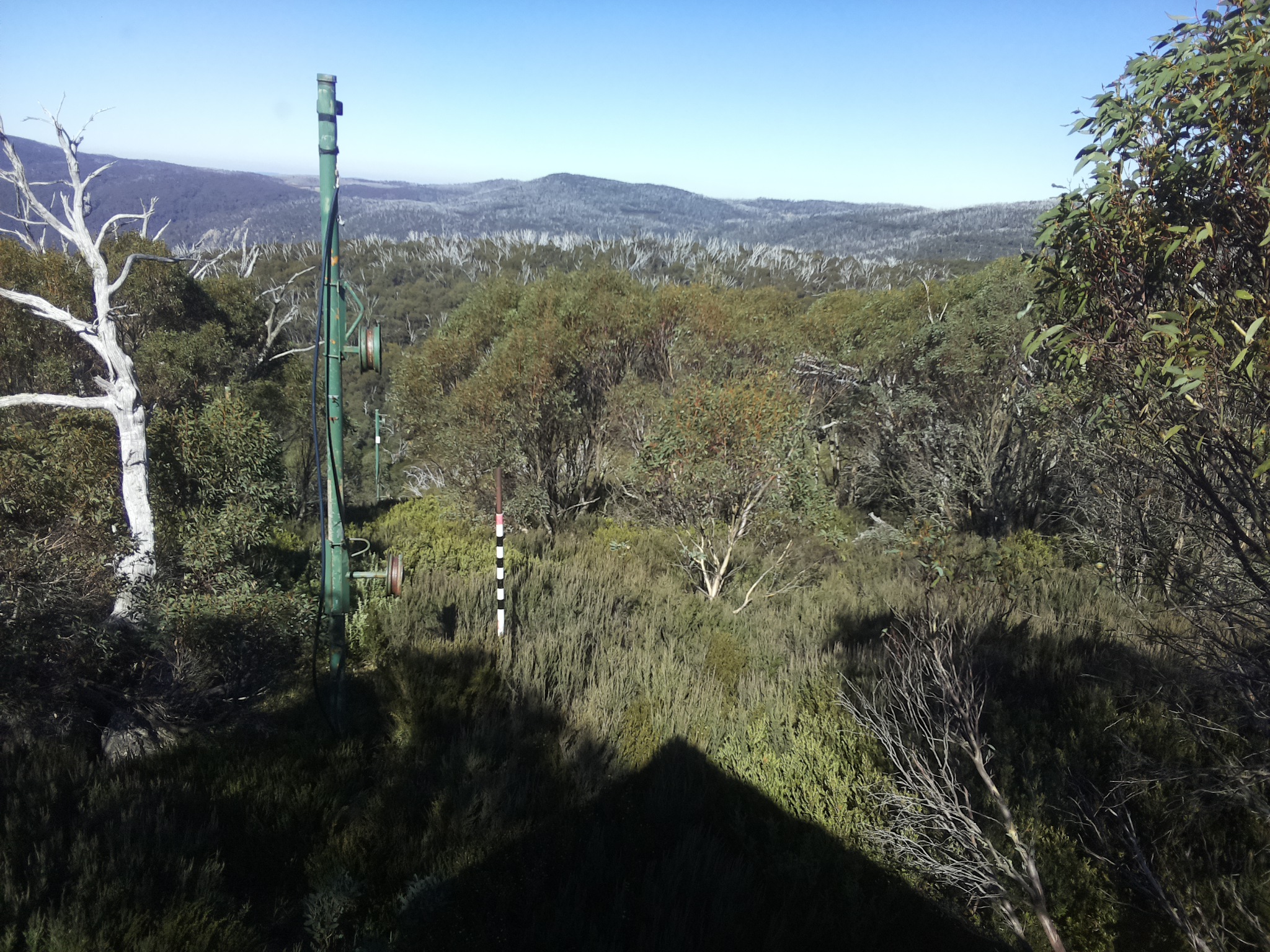 Bogong Web Cam 12:50pm Friday 2nd of May 2025