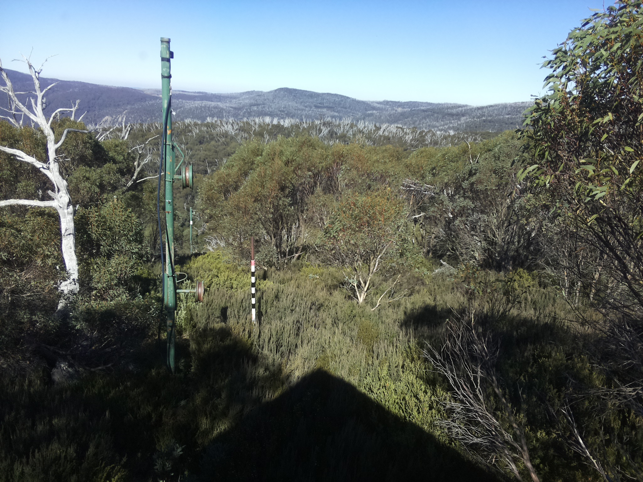 Bogong Web Cam 1:00pm Friday 2nd of May 2025