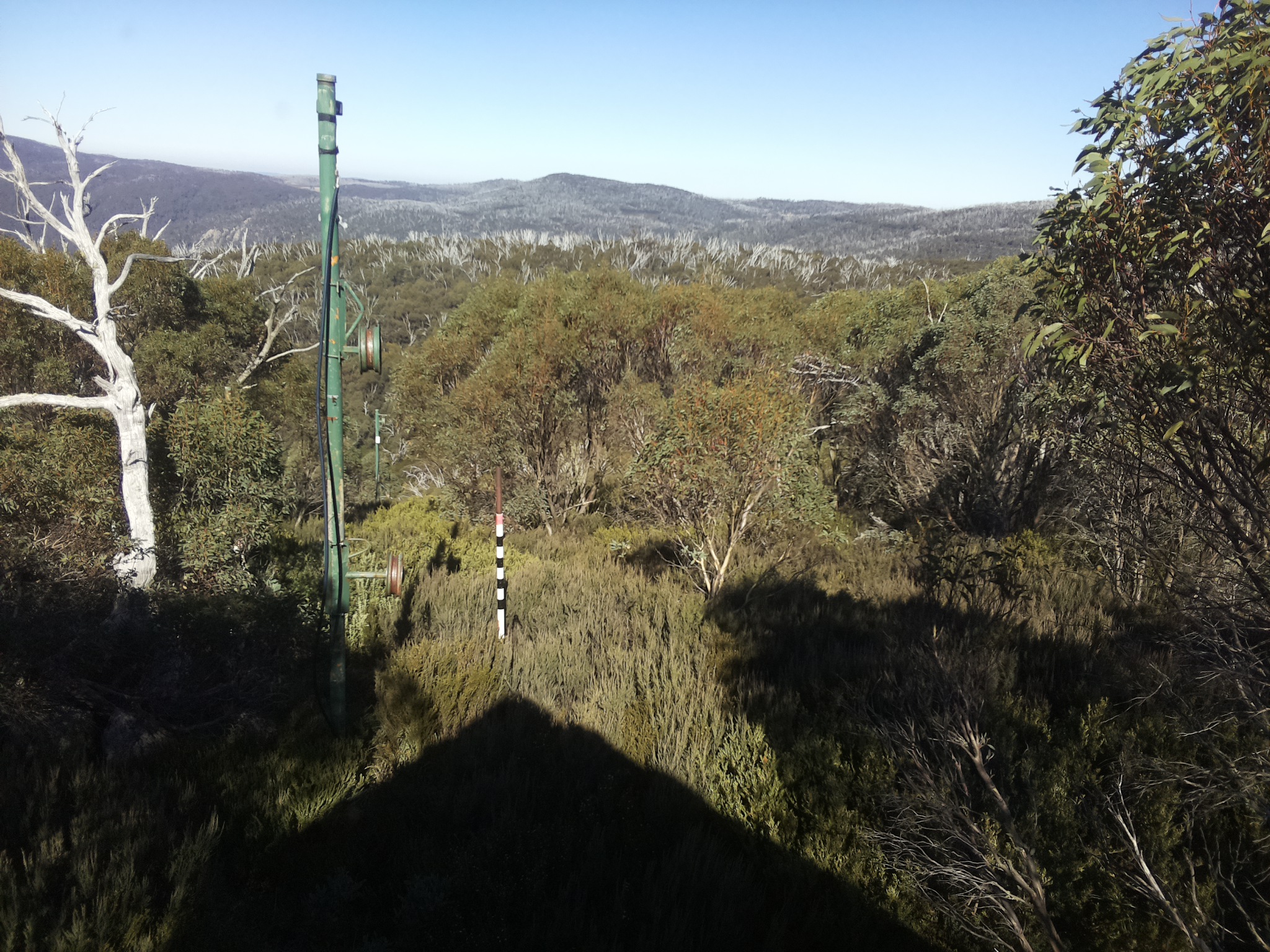 Bogong Web Cam 1:30pm Friday 2nd of May 2025