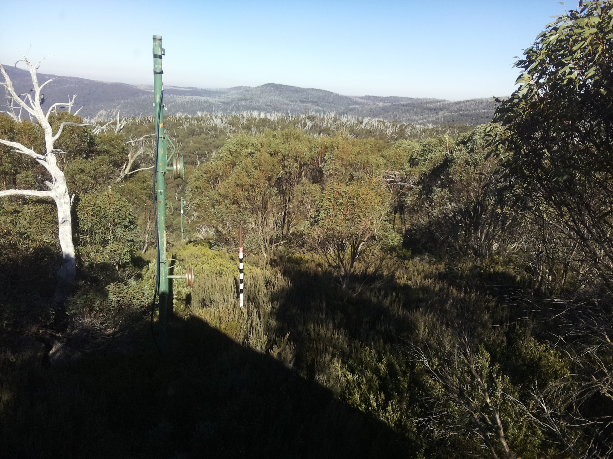 Bogong Web Cam 2:10pm Saturday 3rd of May 2025