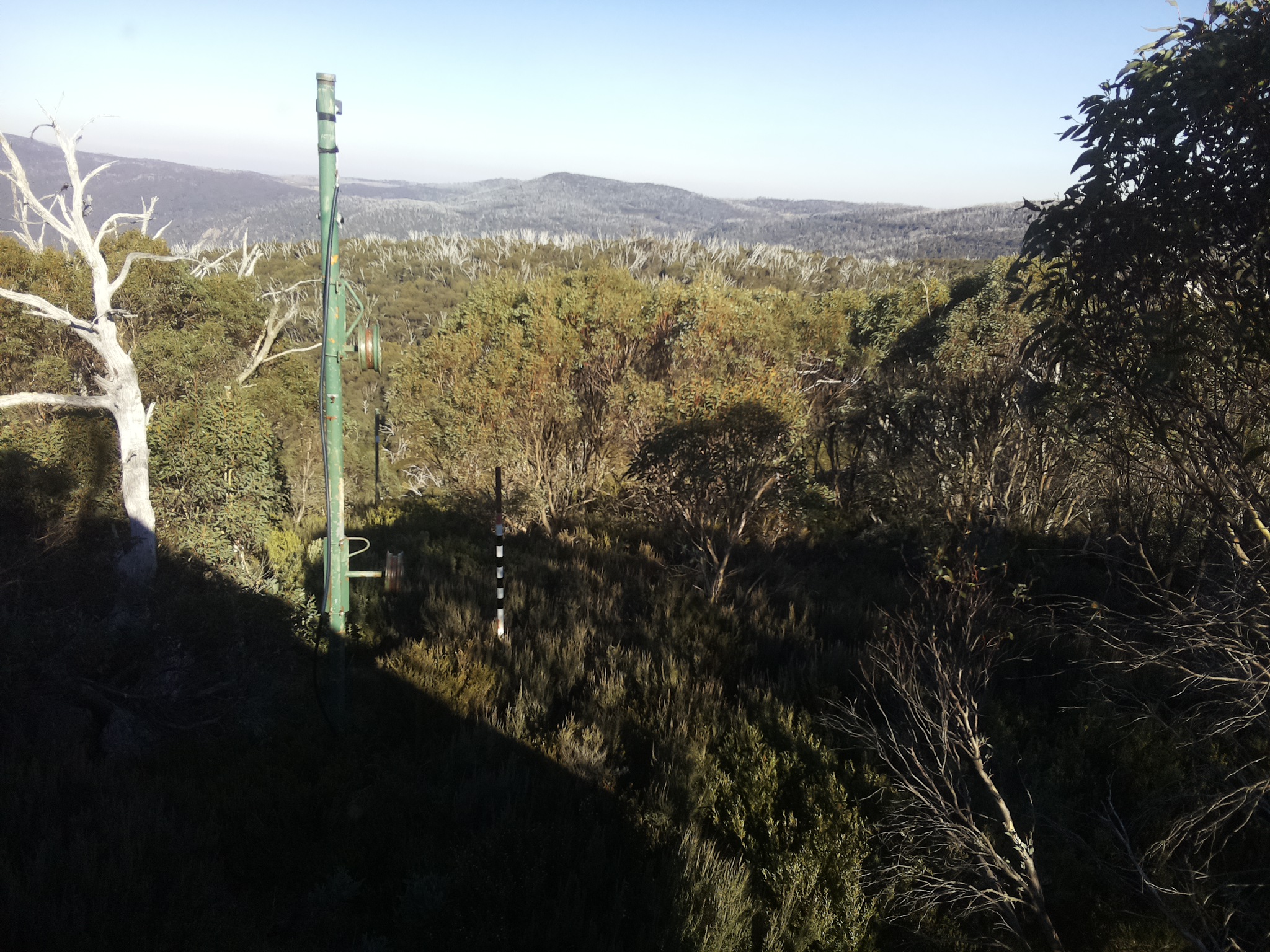 Bogong Web Cam 3:00pm Saturday 3rd of May 2025