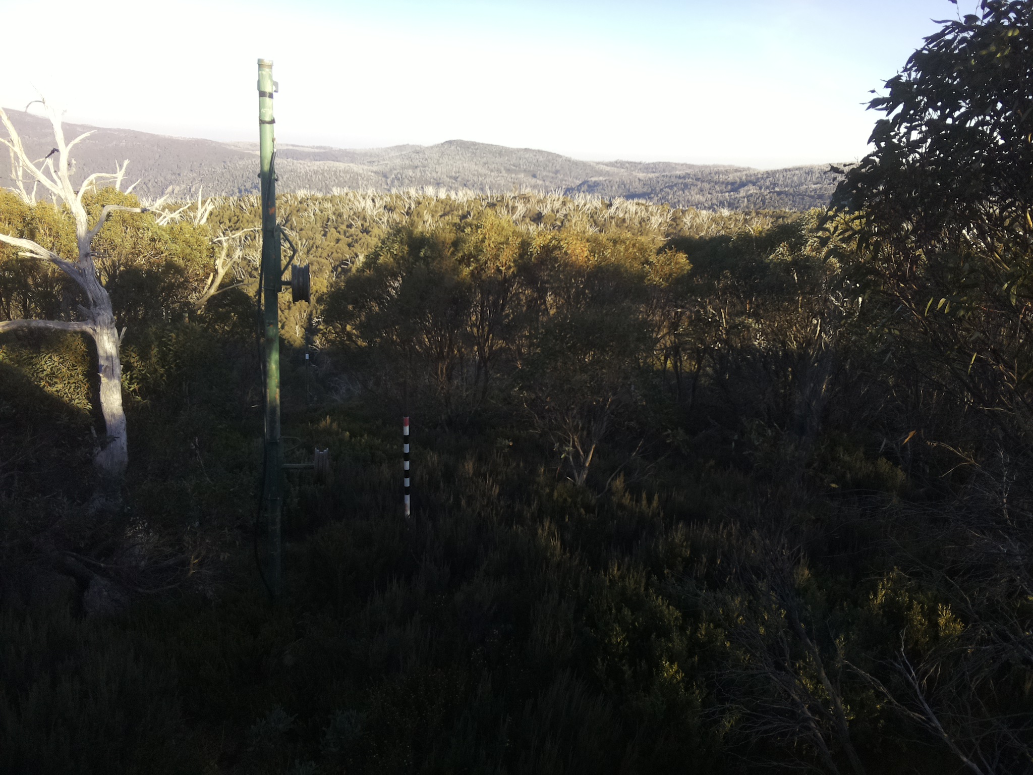 Bogong Web Cam 4:10pm Saturday 3rd of May 2025