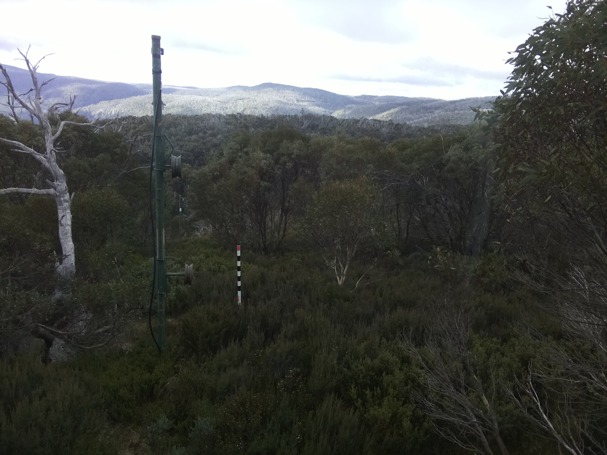 Bogong Web Cam 9:20am Wednesday 7th of May 2025