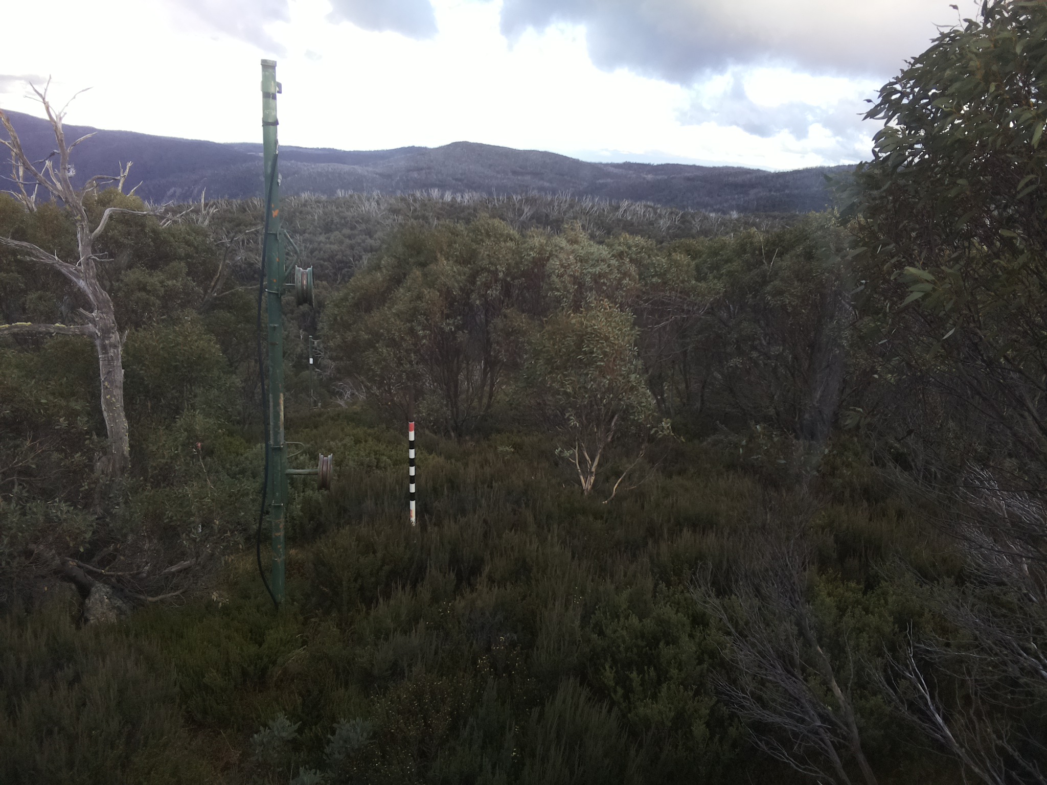 Bogong Web Cam 4:30pm Wednesday 7th of May 2025