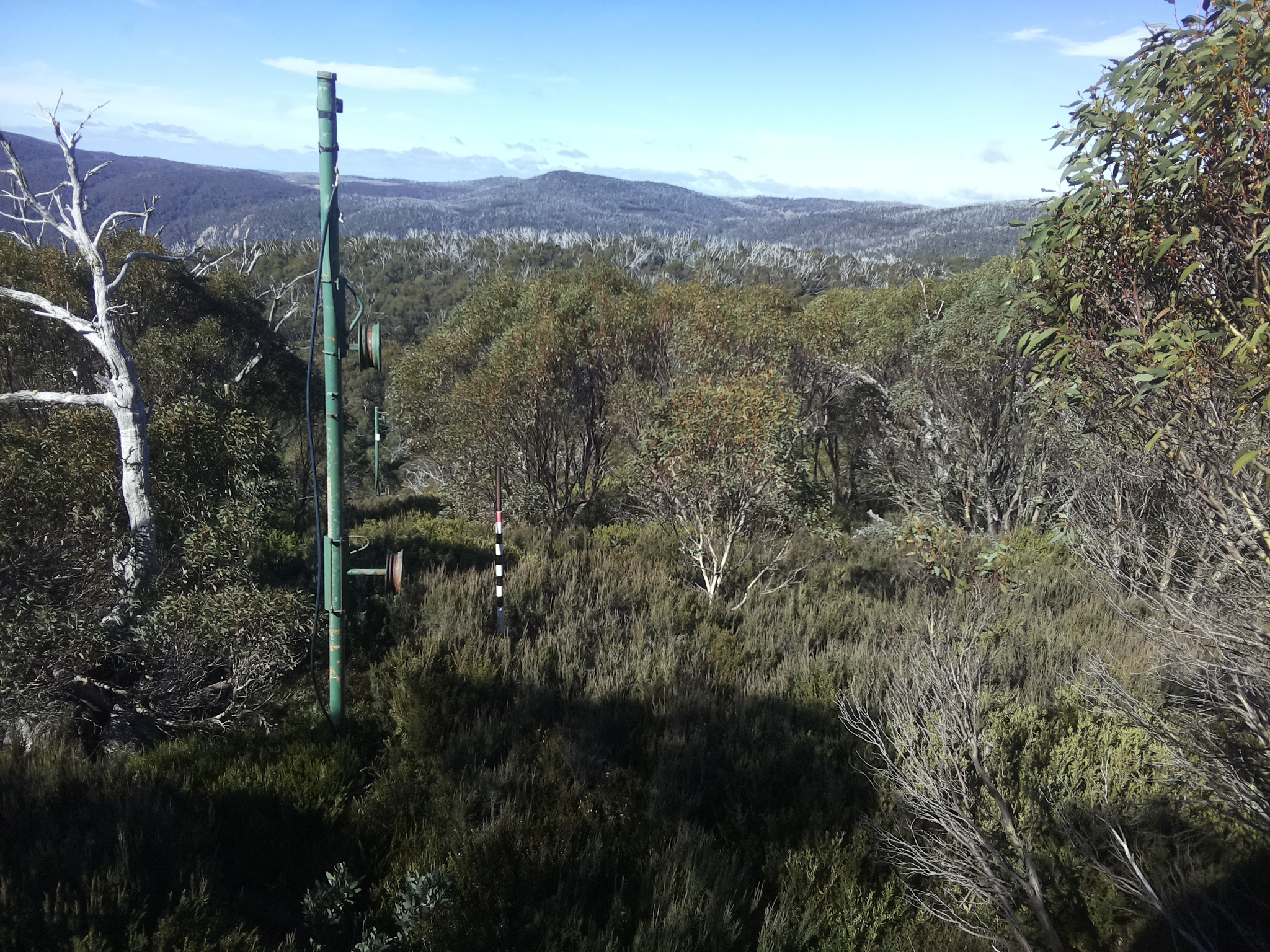 Bogong Web Cam 11:00am Thursday 8th of May 2025