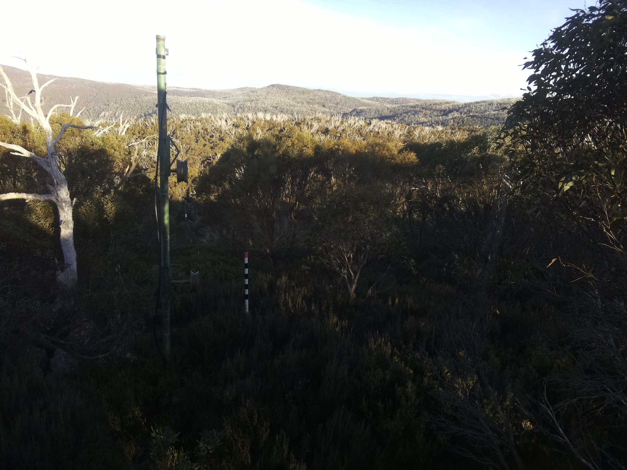 Bogong Web Cam 4:10pm Thursday 8th of May 2025