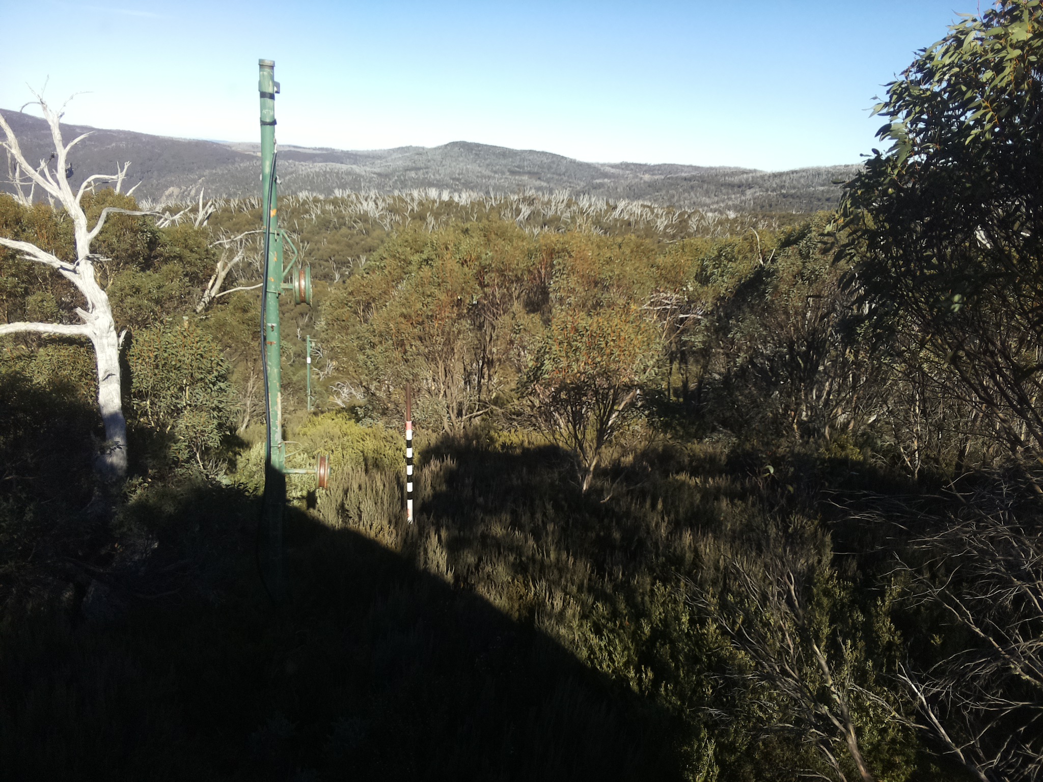 Bogong Web Cam 2:20pm Friday 9th of May 2025