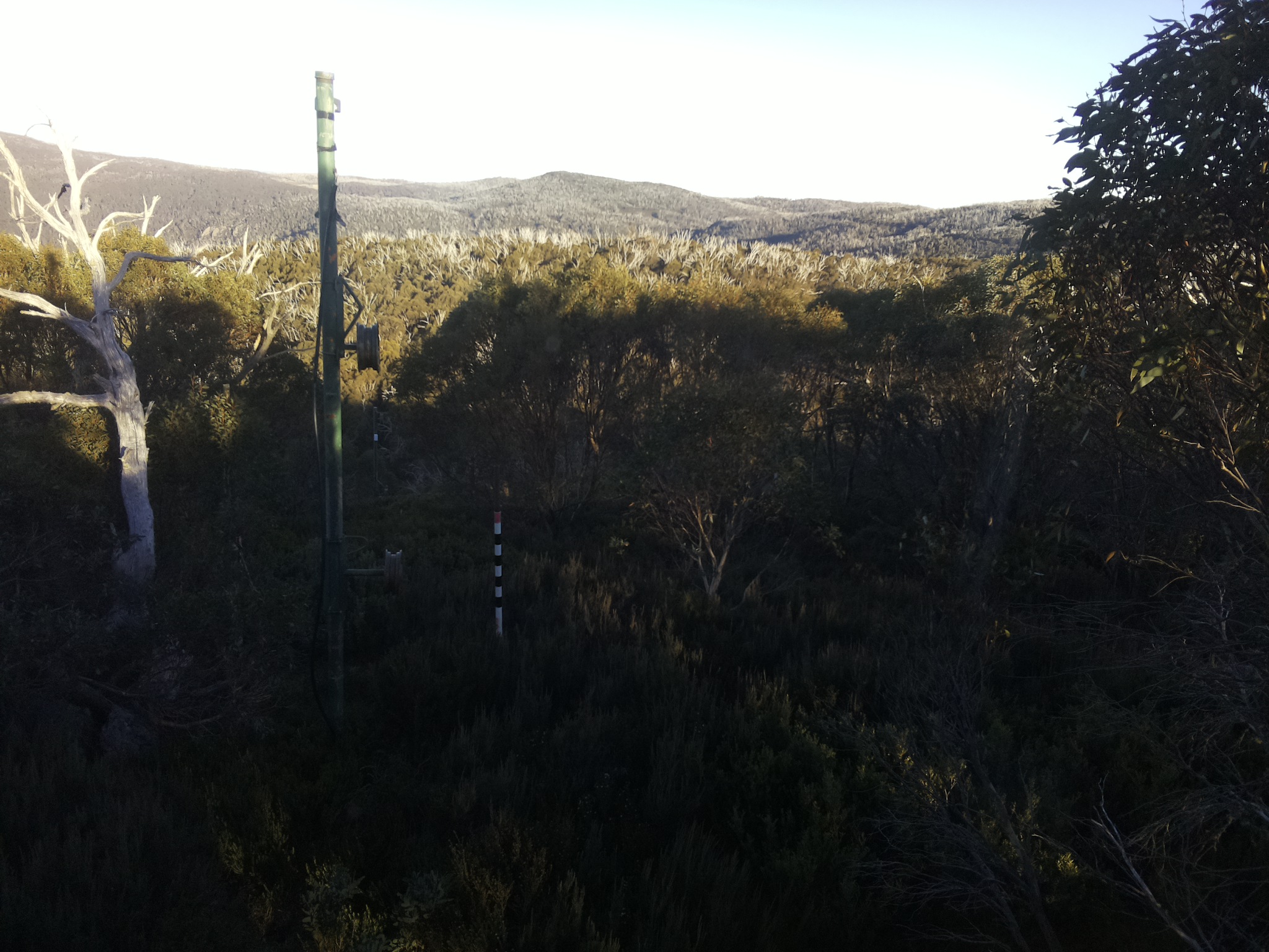 Bogong Web Cam 4:10pm Friday 9th of May 2025