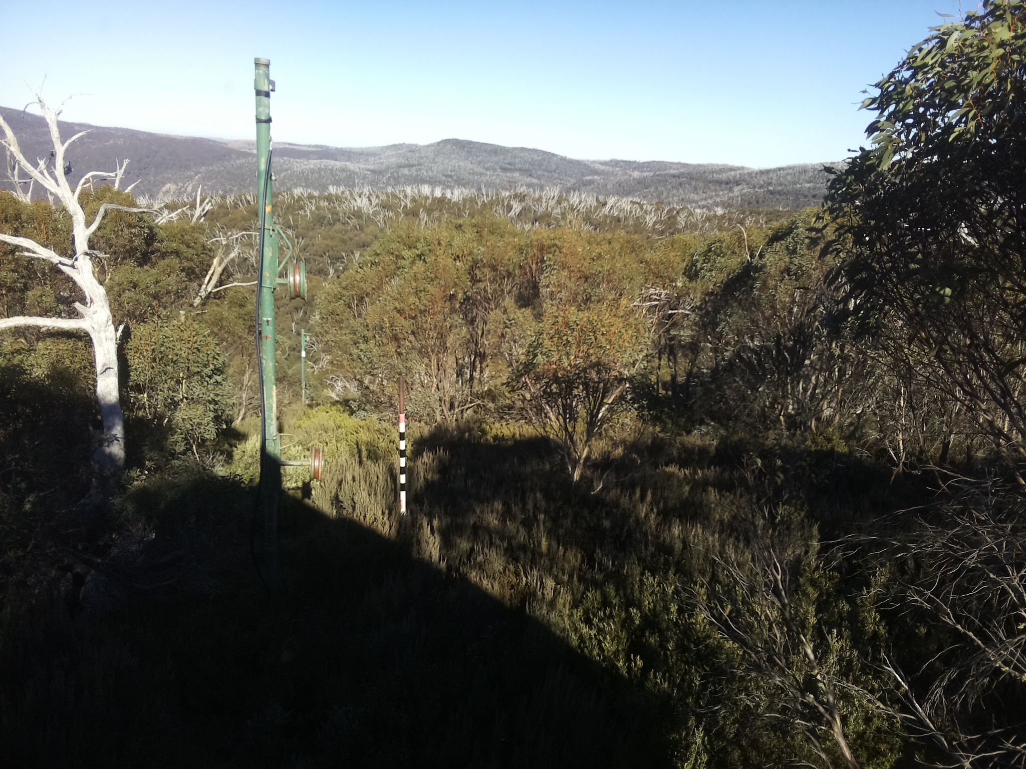 Bogong Web Cam 2:20pm Saturday 10th of May 2025