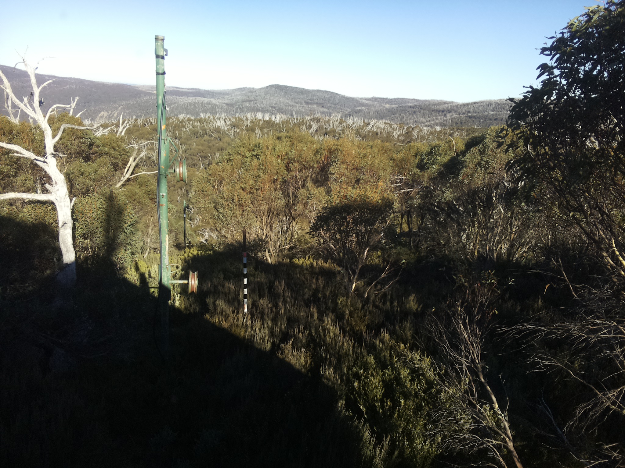 Bogong Web Cam 2:50pm Saturday 10th of May 2025