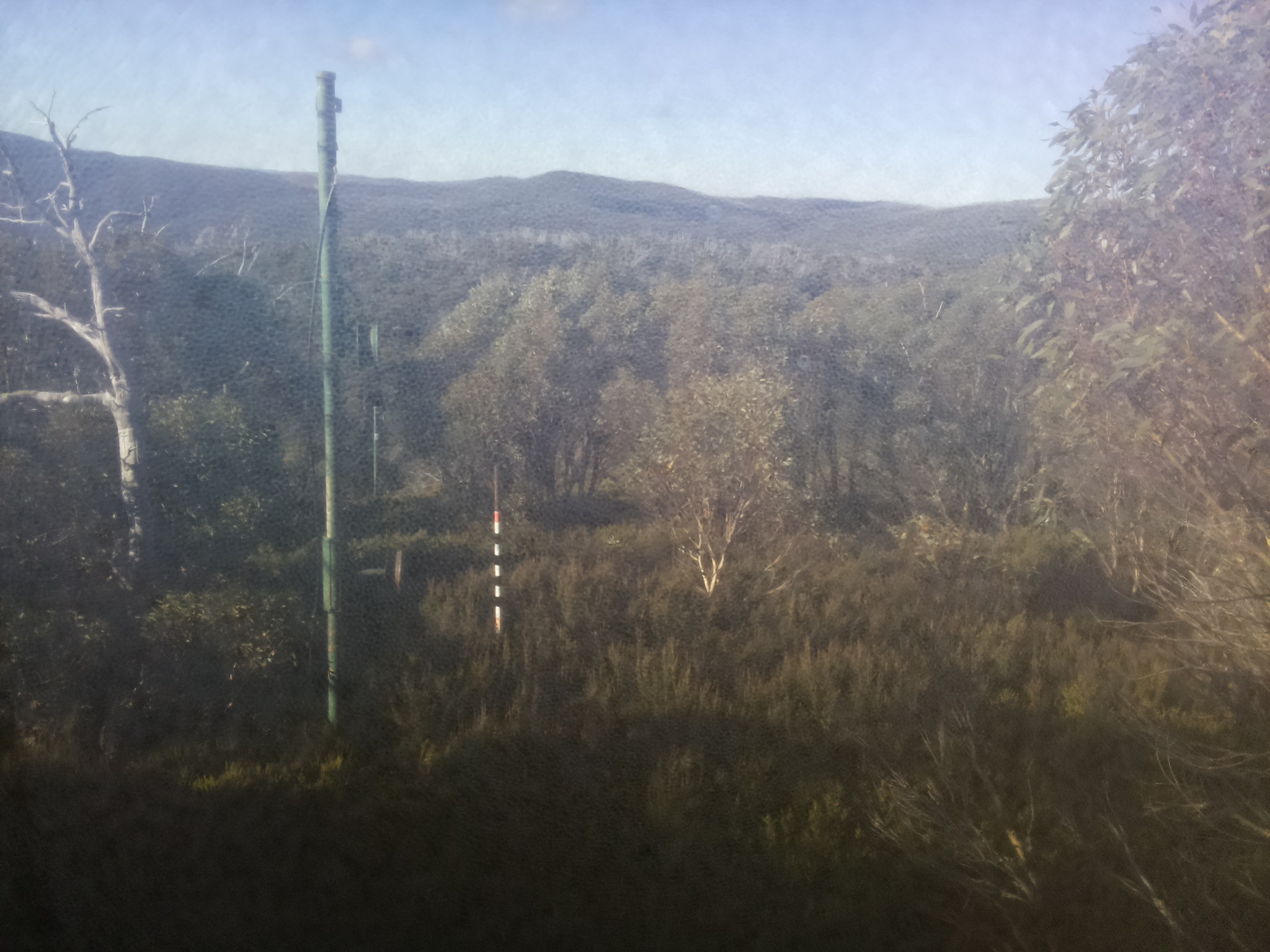 Bogong Web Cam 9:20am Tuesday 13th of May 2025