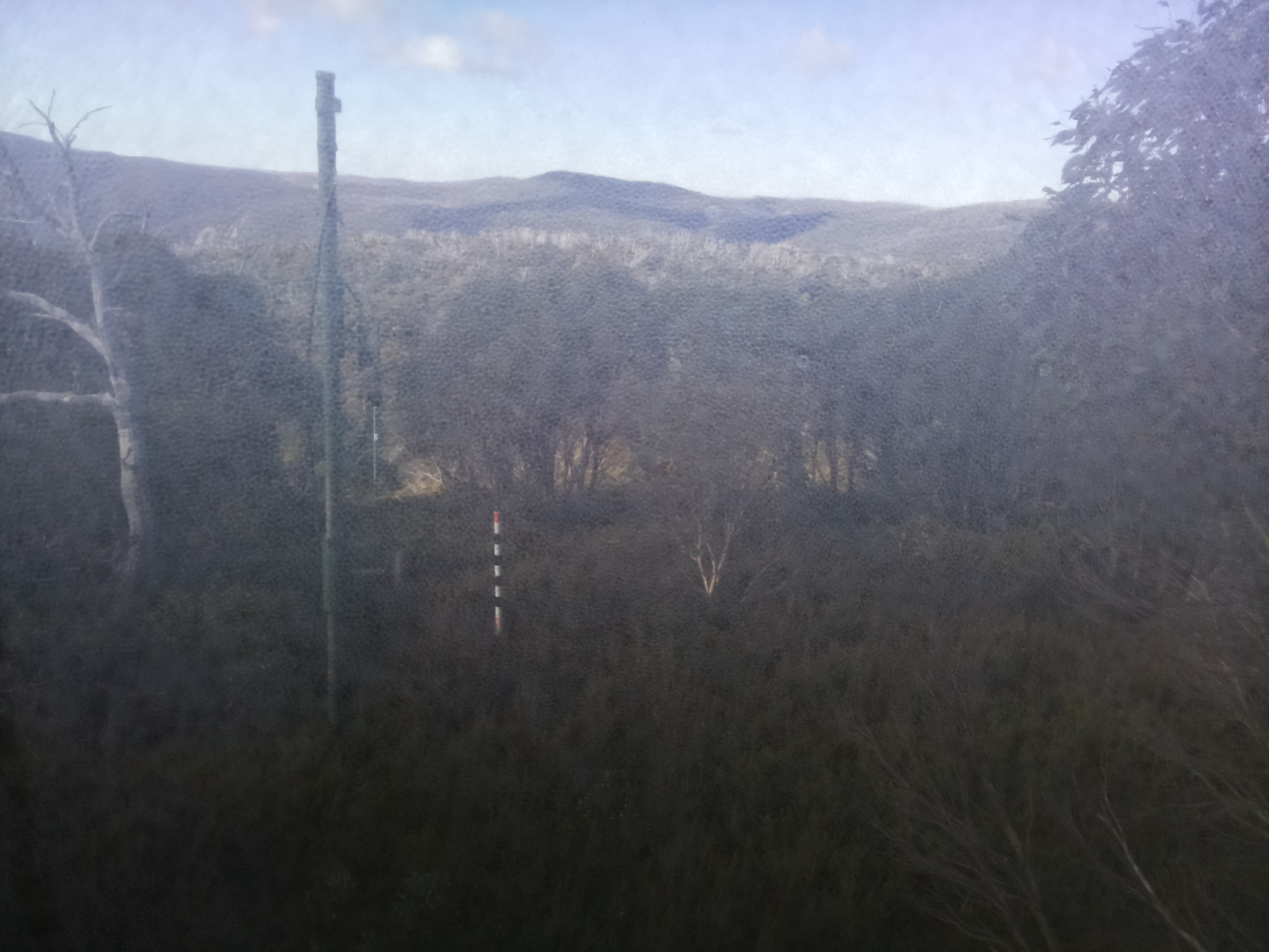Bogong Web Cam 9:40am Tuesday 13th of May 2025