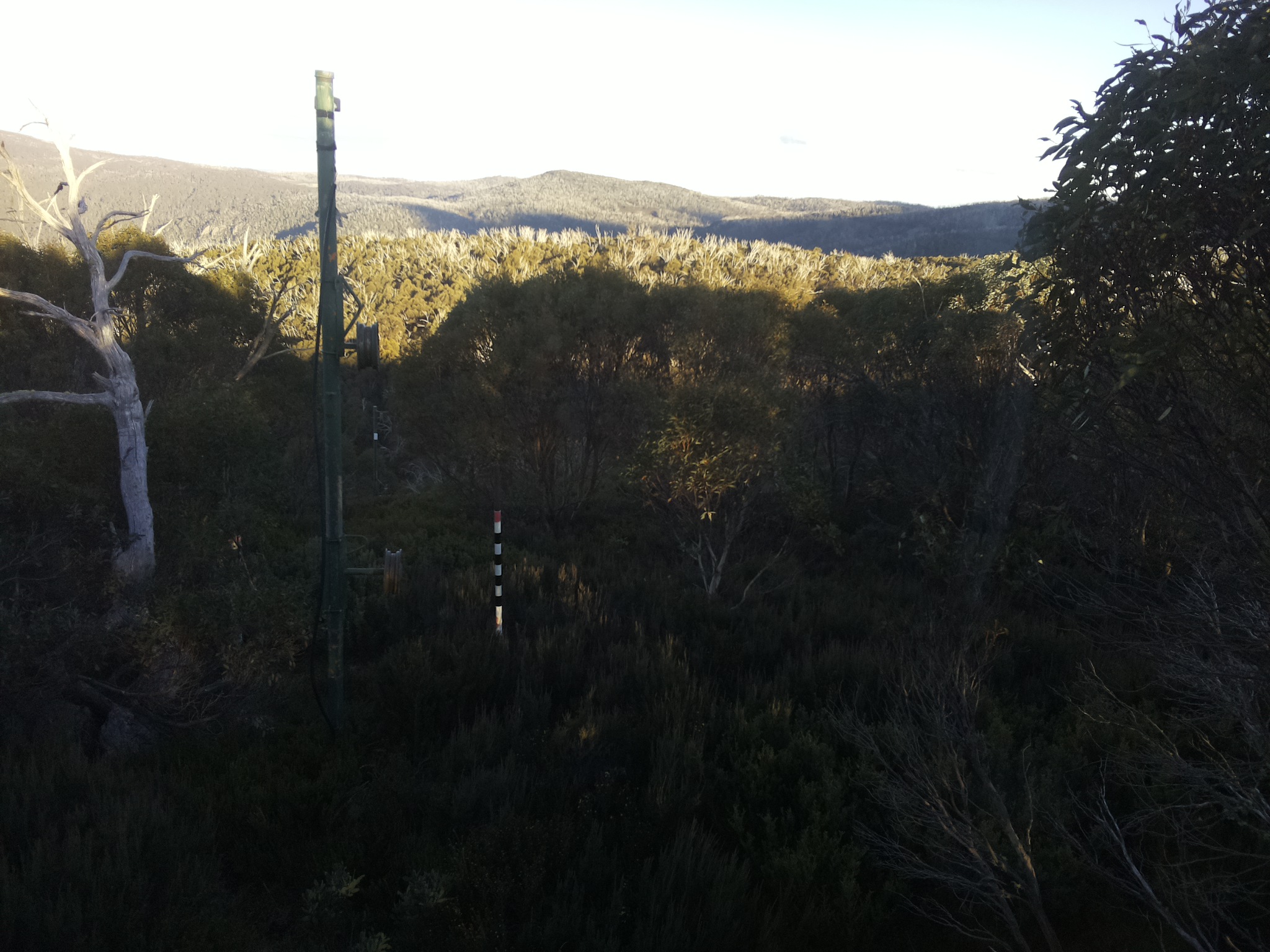 Bogong Web Cam 4:20pm Tuesday 13th of May 2025