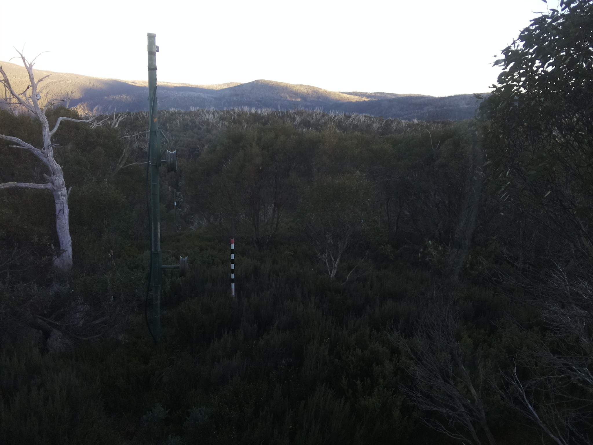 Bogong Web Cam 4:40pm Tuesday 13th of May 2025