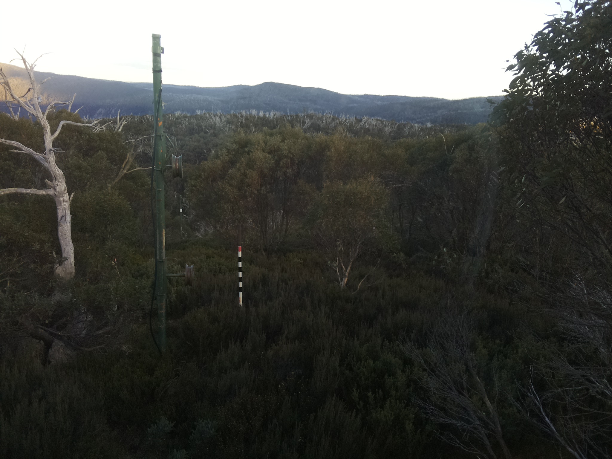 Bogong Web Cam 4:50pm Tuesday 13th of May 2025