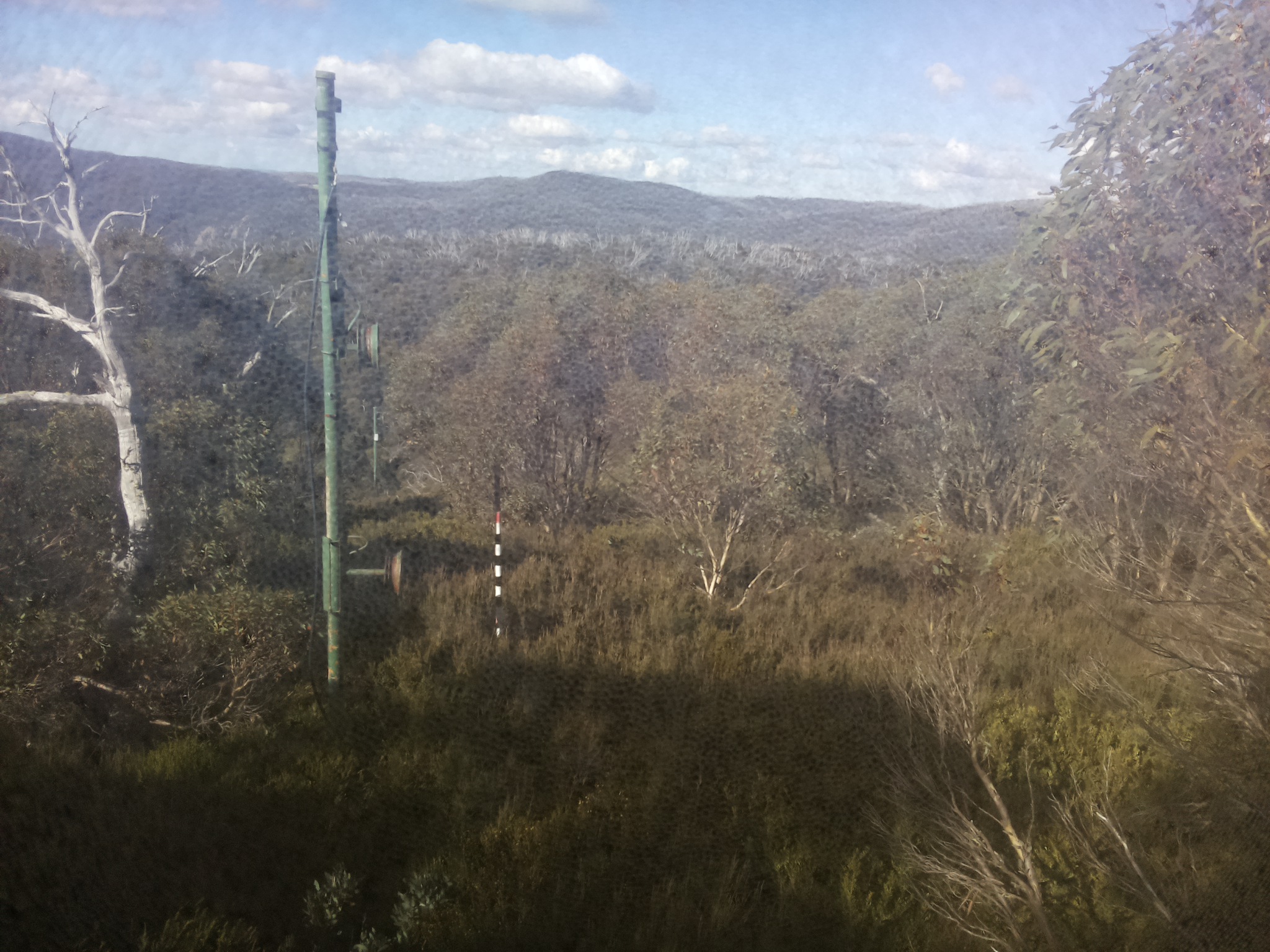 Bogong Web Cam 10:50am Wednesday 14th of May 2025