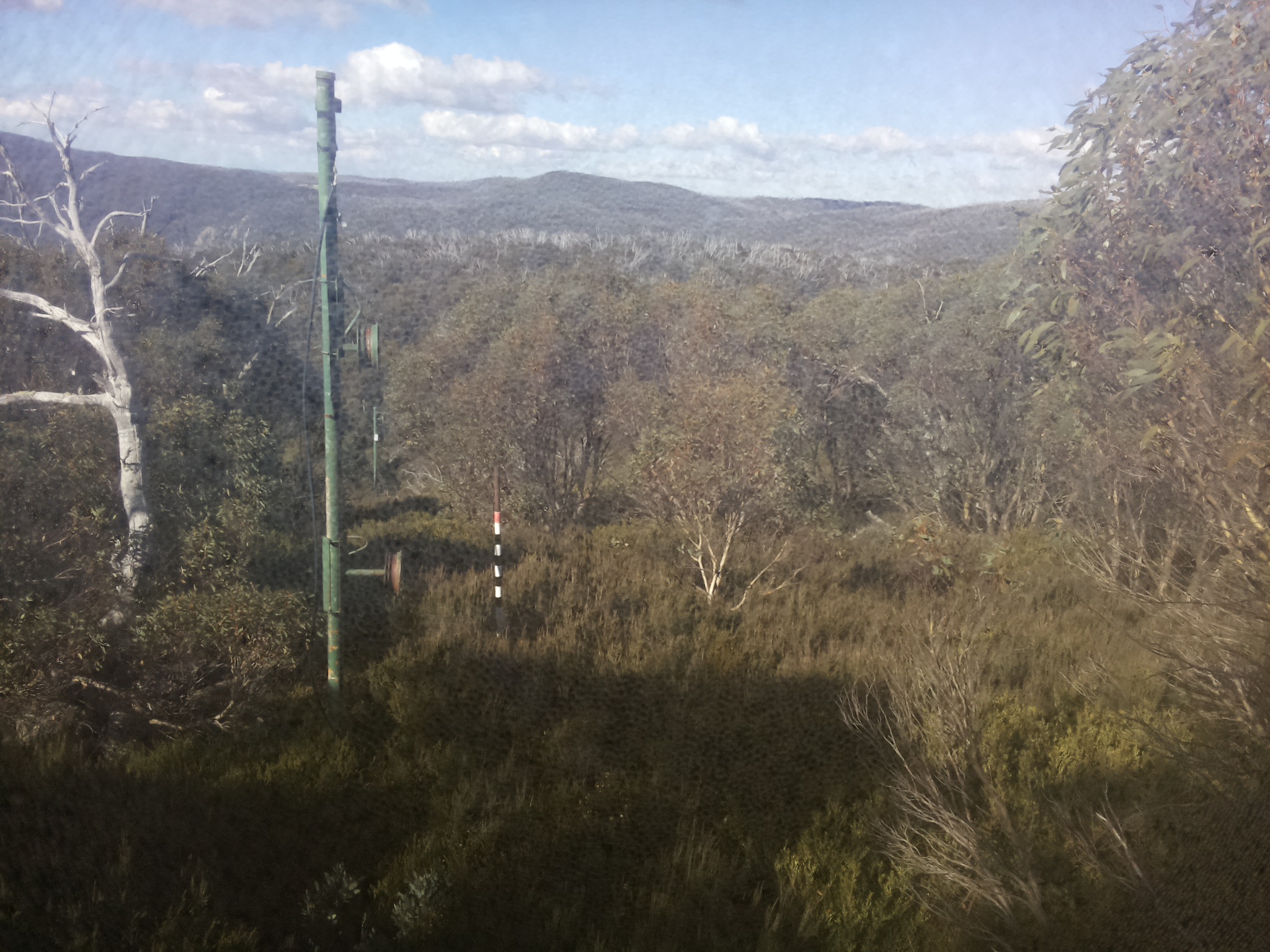Bogong Web Cam 11:00am Wednesday 14th of May 2025