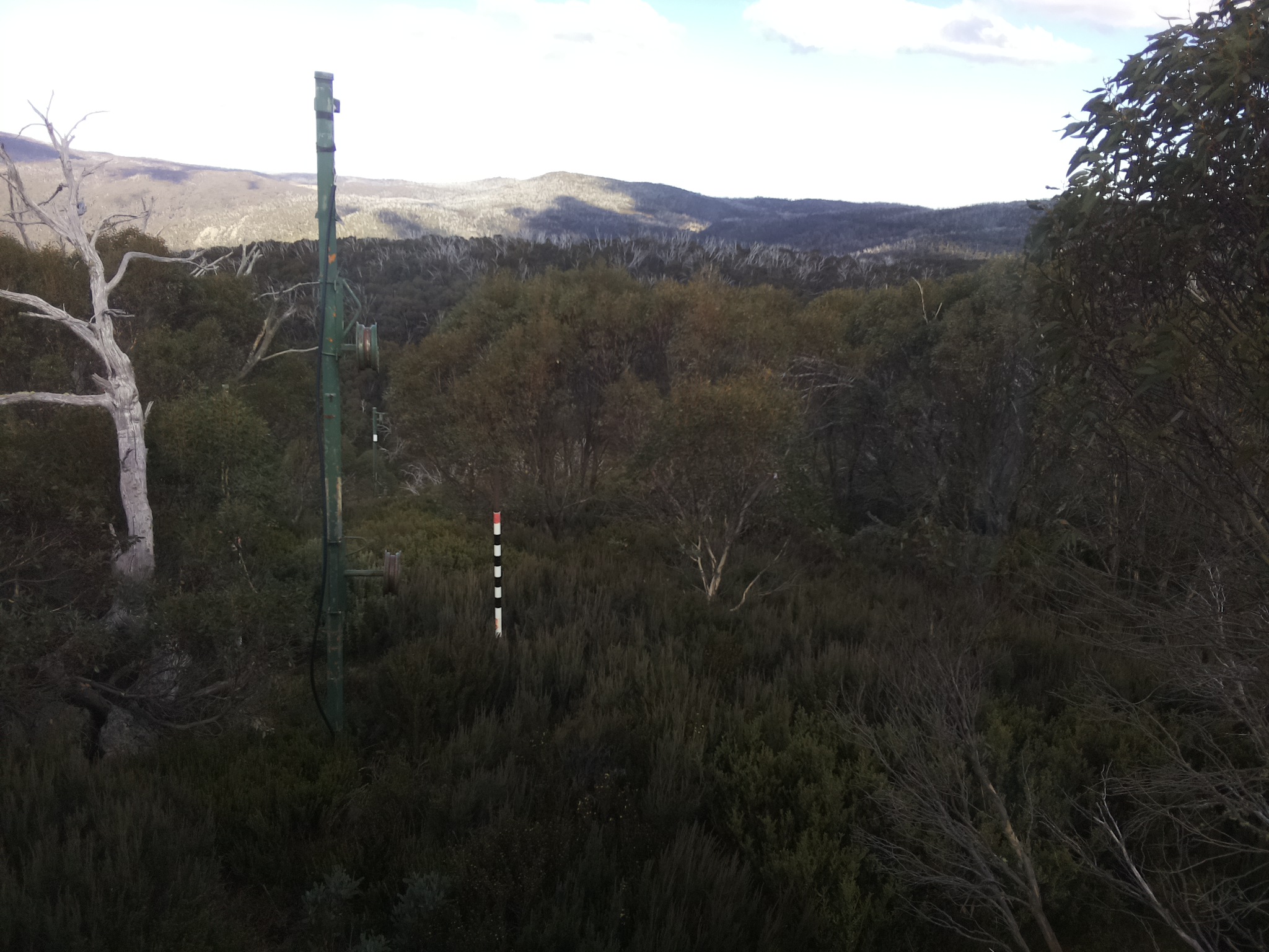 Bogong Web Cam 2:30pm Wednesday 14th of May 2025