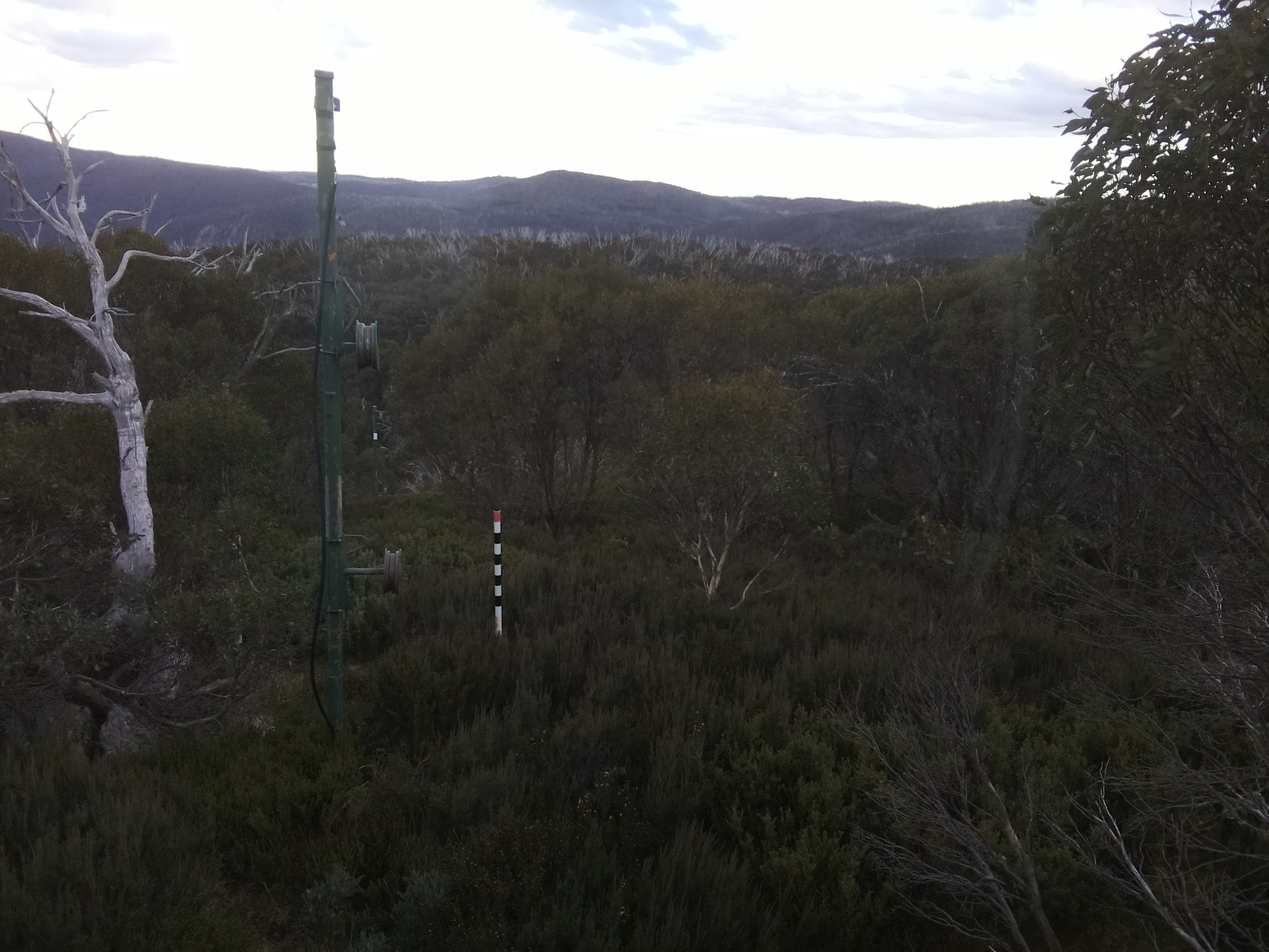 Bogong Web Cam 4:30pm Wednesday 14th of May 2025