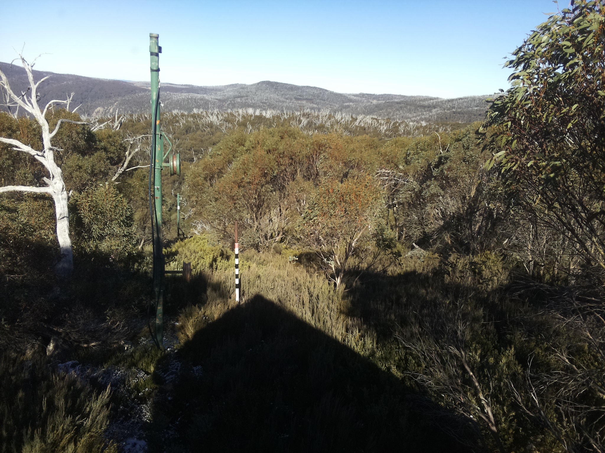 Bogong Web Cam 1:30pm Tuesday 20th of May 2025