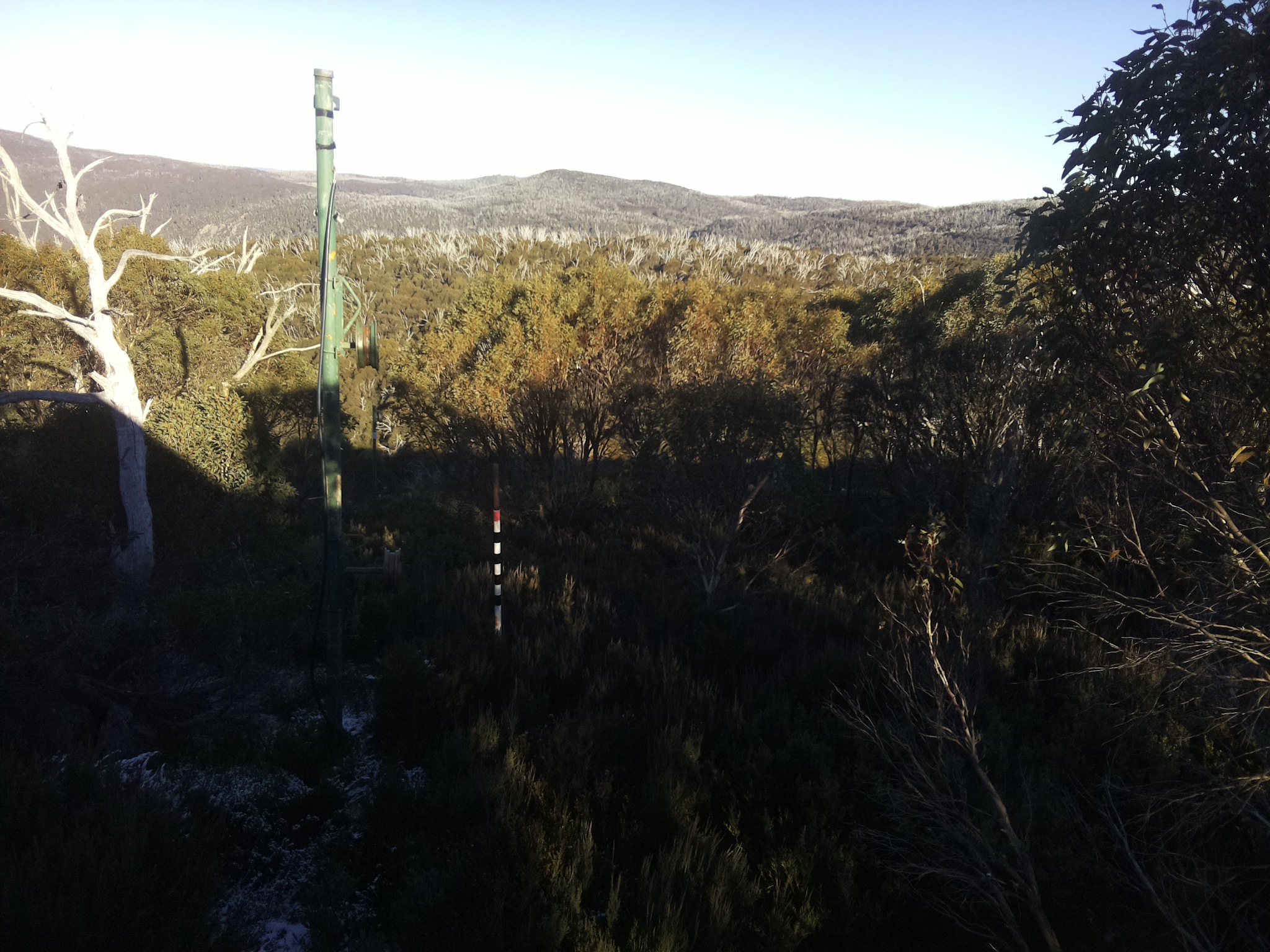 Bogong Web Cam 3:30pm Tuesday 20th of May 2025