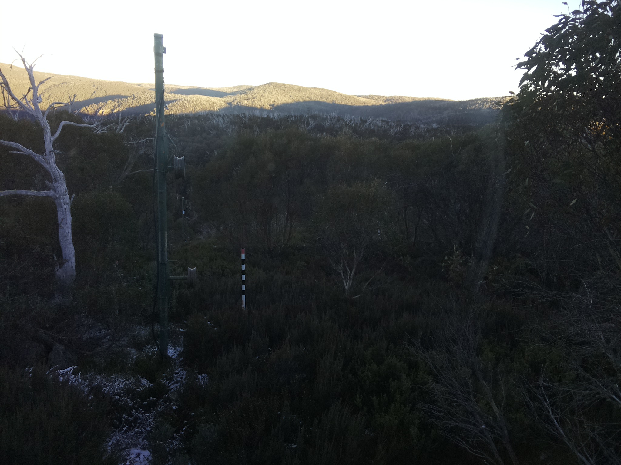Bogong Web Cam 4:40pm Tuesday 20th of May 2025