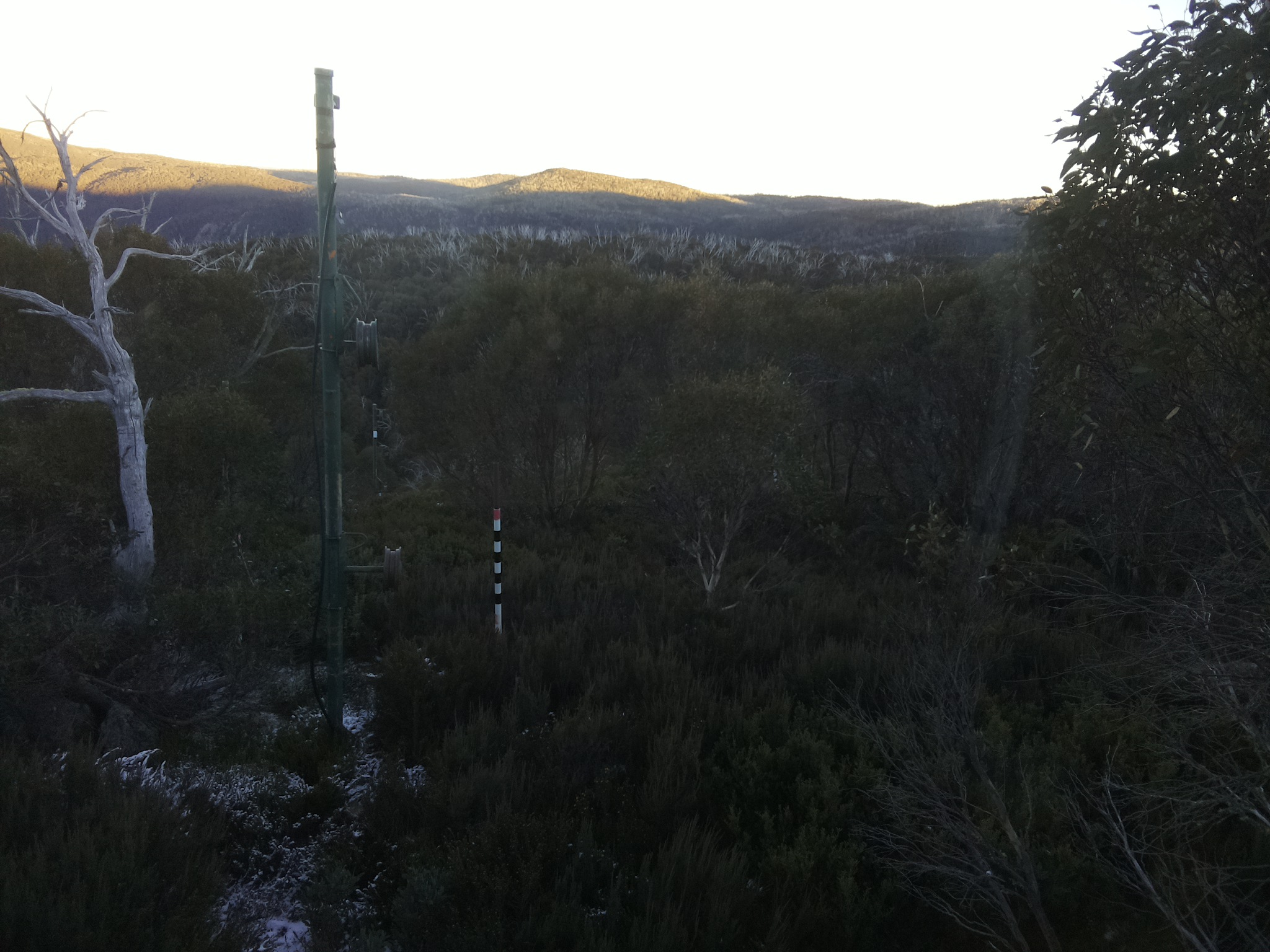 Bogong Web Cam 4:50pm Tuesday 20th of May 2025