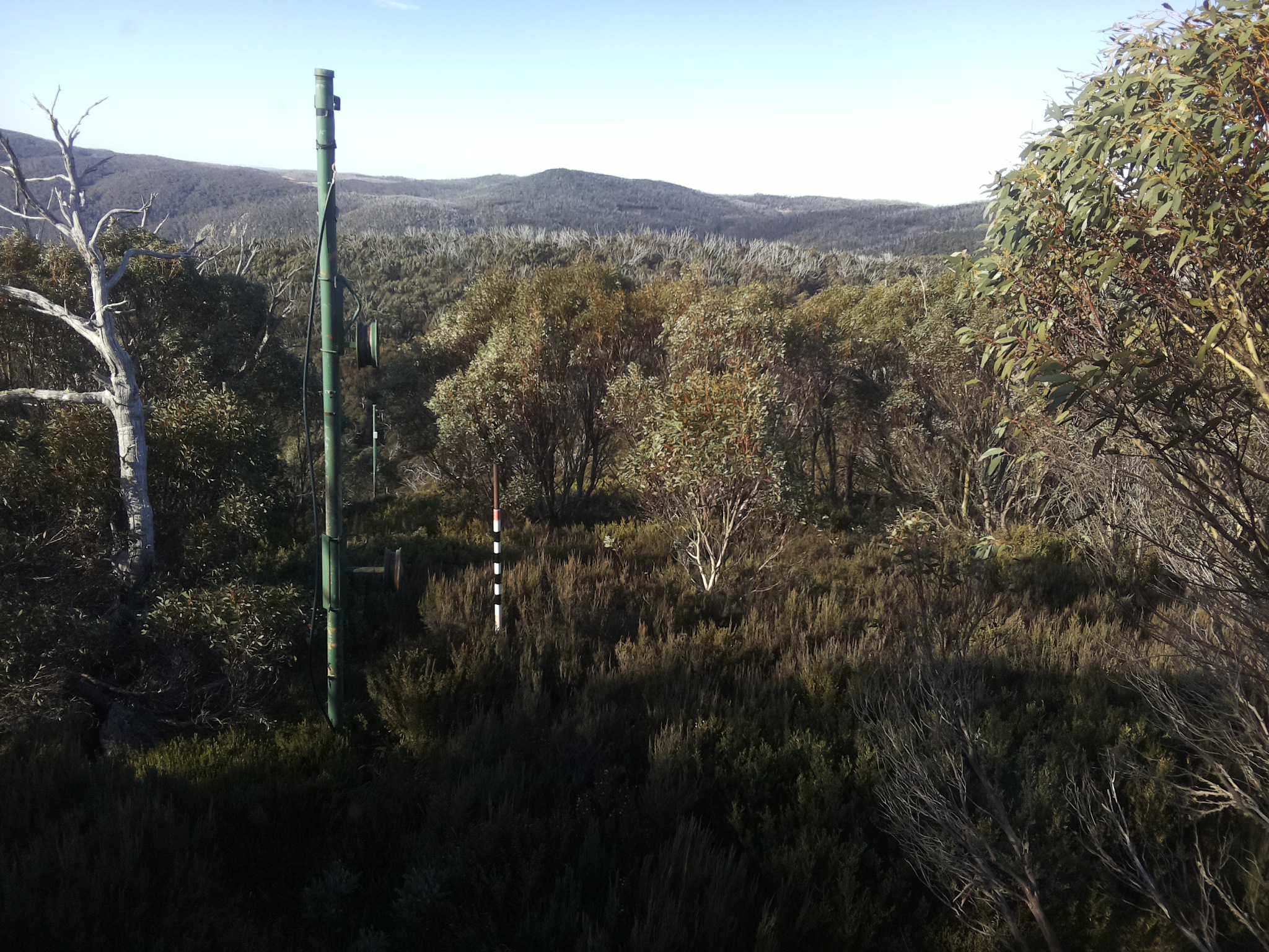 Bogong Web Cam 9:30am Sunday 25th of May 2025