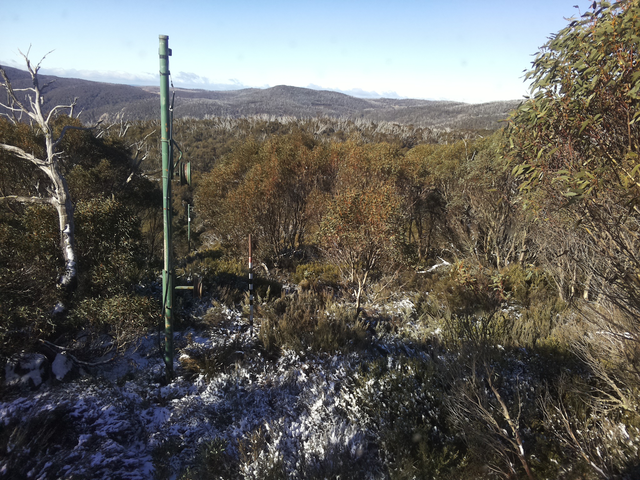 Bogong Web Cam 10:30am Wednesday 28th of May 2025
