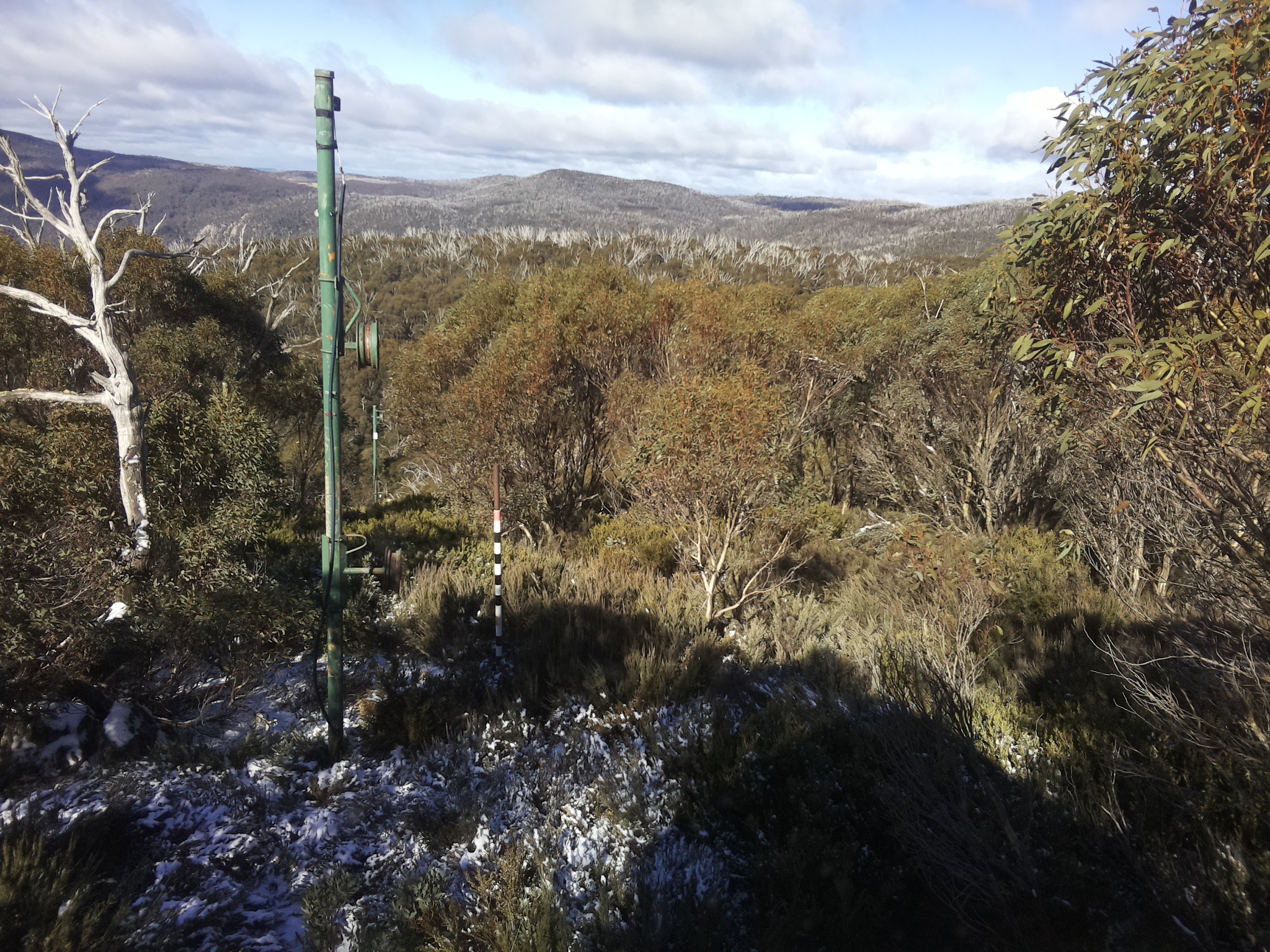 Bogong Web Cam 12:10pm Wednesday 28th of May 2025