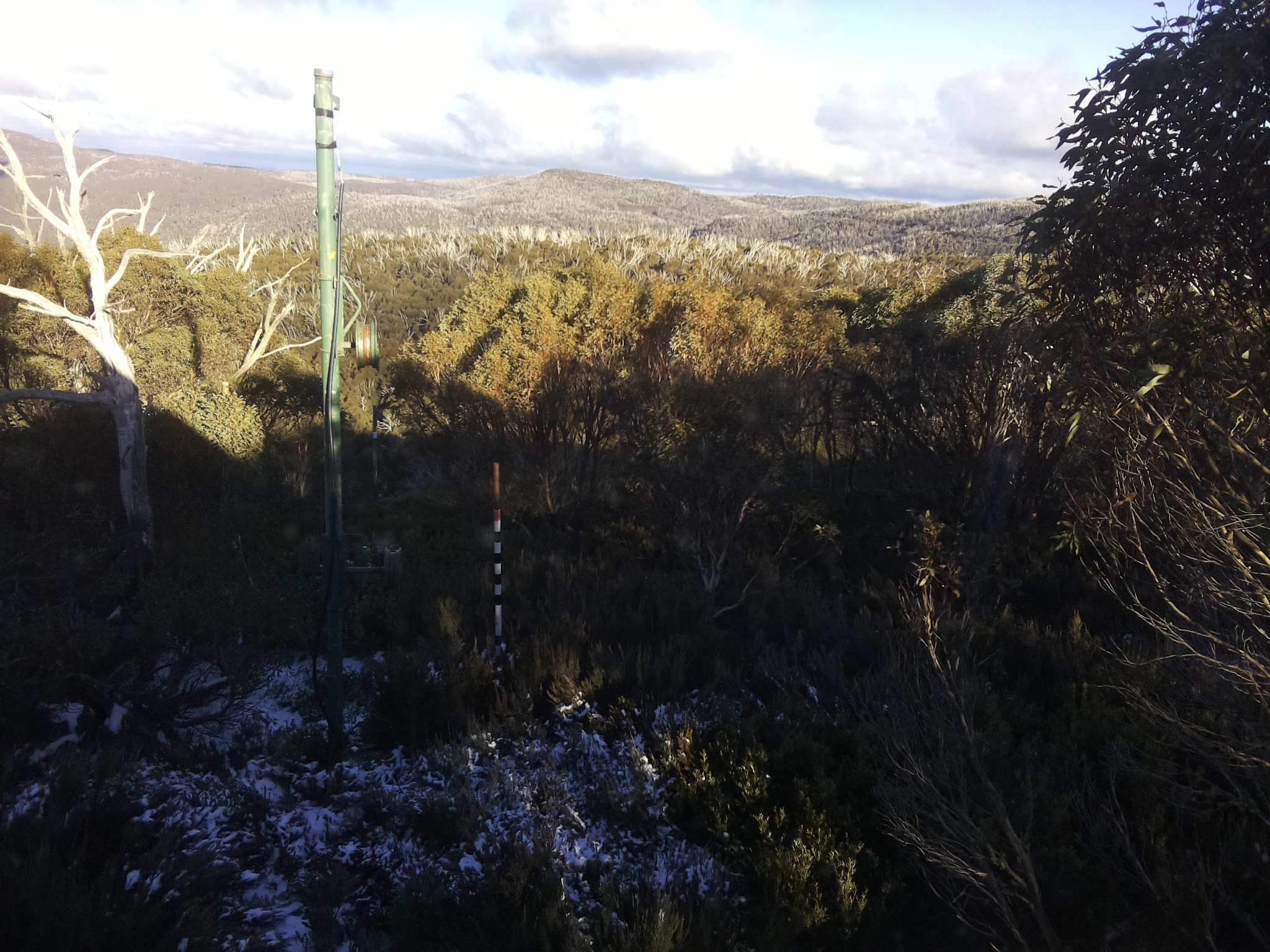 Bogong Web Cam 3:30pm Wednesday 28th of May 2025